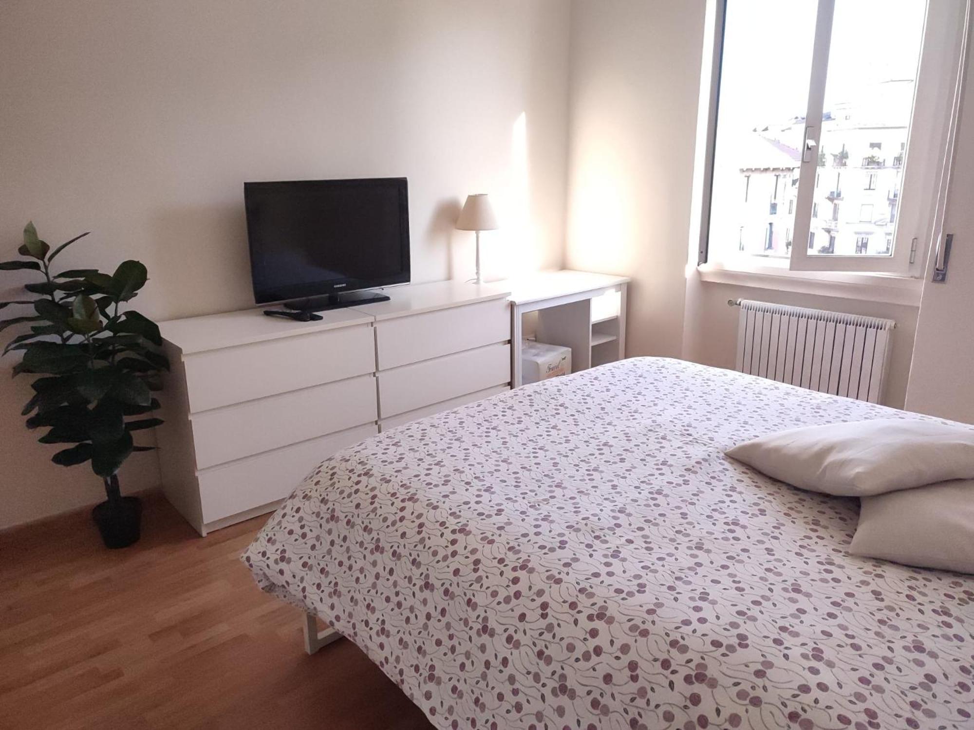 2 Bedroom Gem Near Milano Centrale Fast Wi Fi Kademy House * Milan