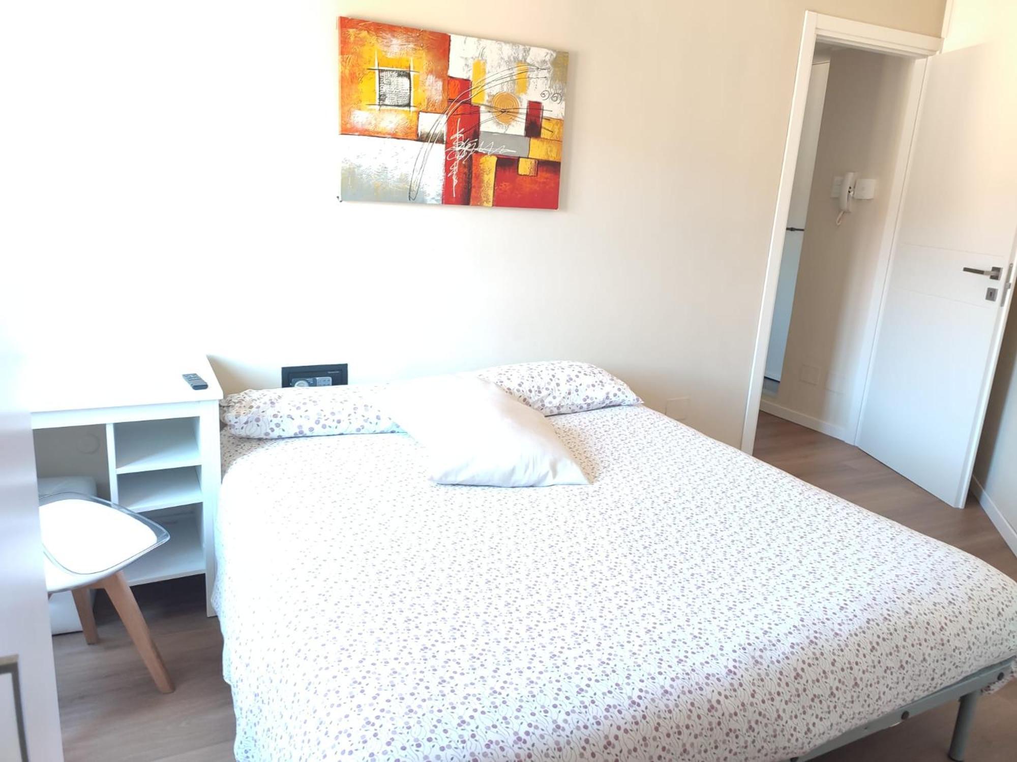 Apartment 2 Bedroom Gem Near Milano Centrale Fast Wi Fi Kademy House Milan