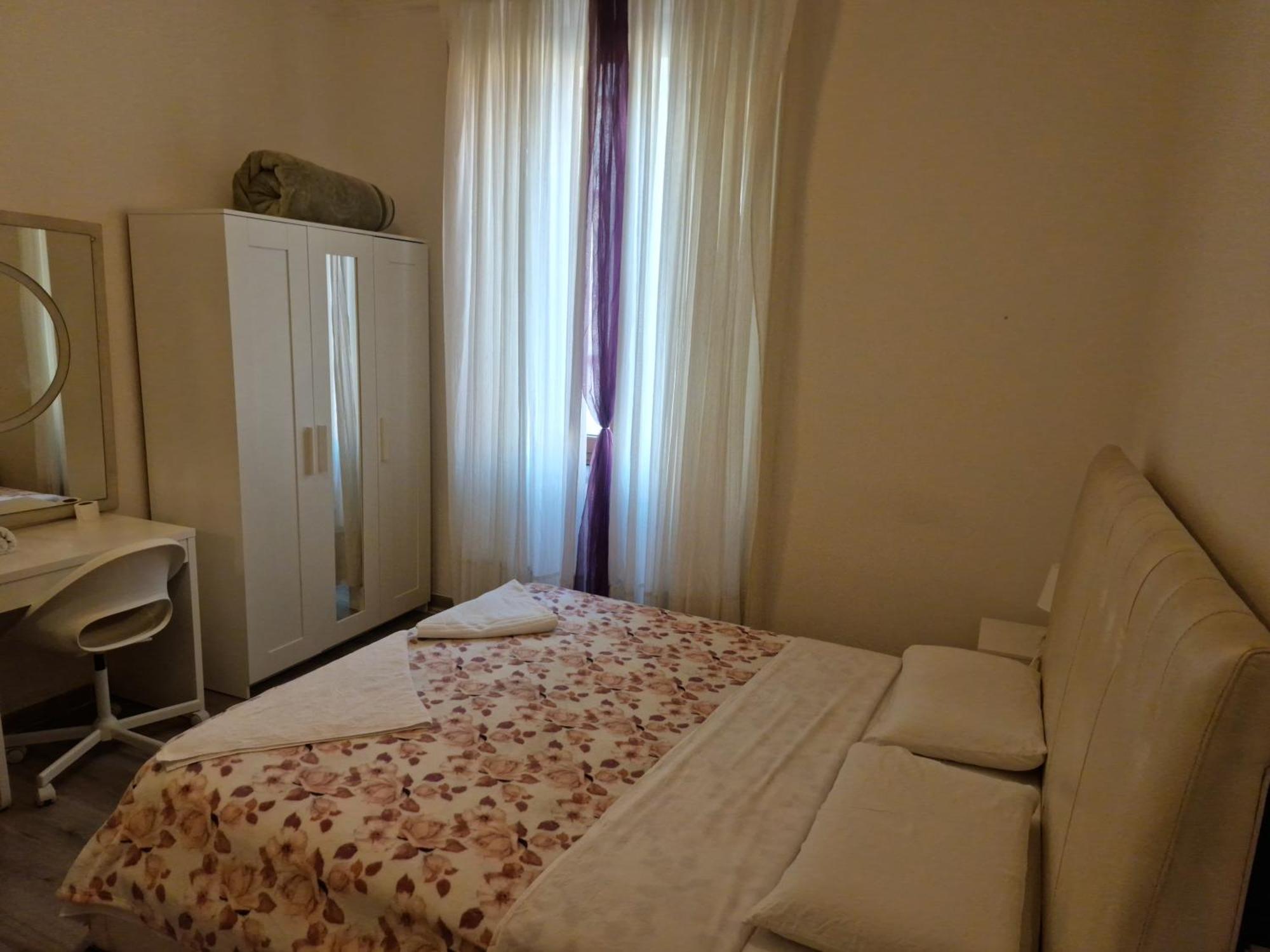 House In The Center-casa Nel Centro Della Citta Apartment Milan