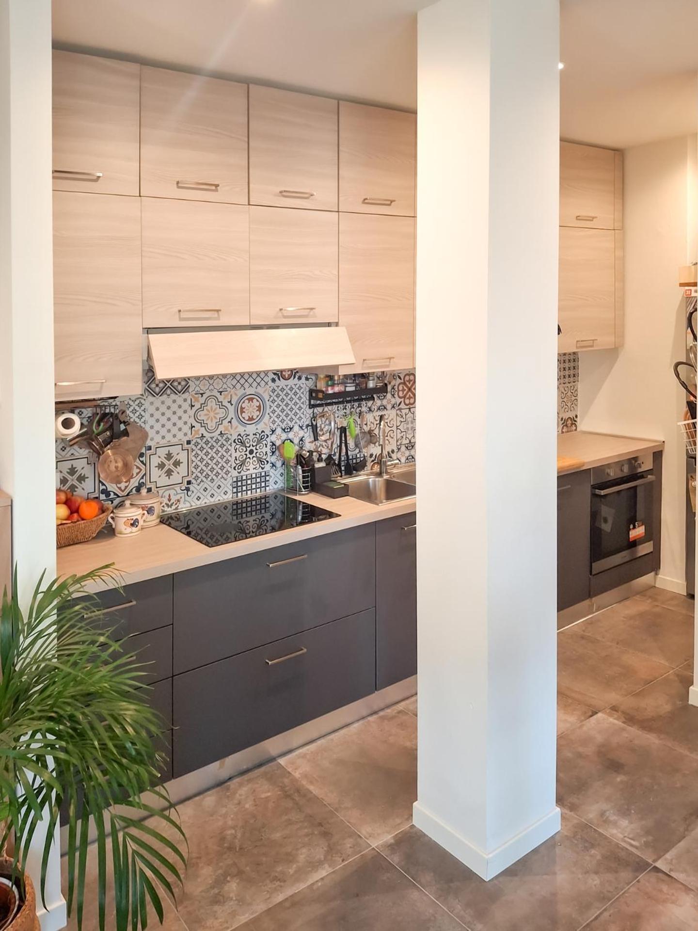 Bright Two-bedroom Near Isola Apartment Milan