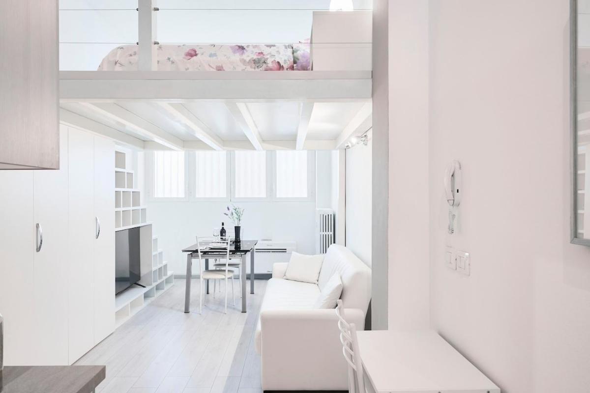 Apartment Modern Loft In Milan's Heart Milan