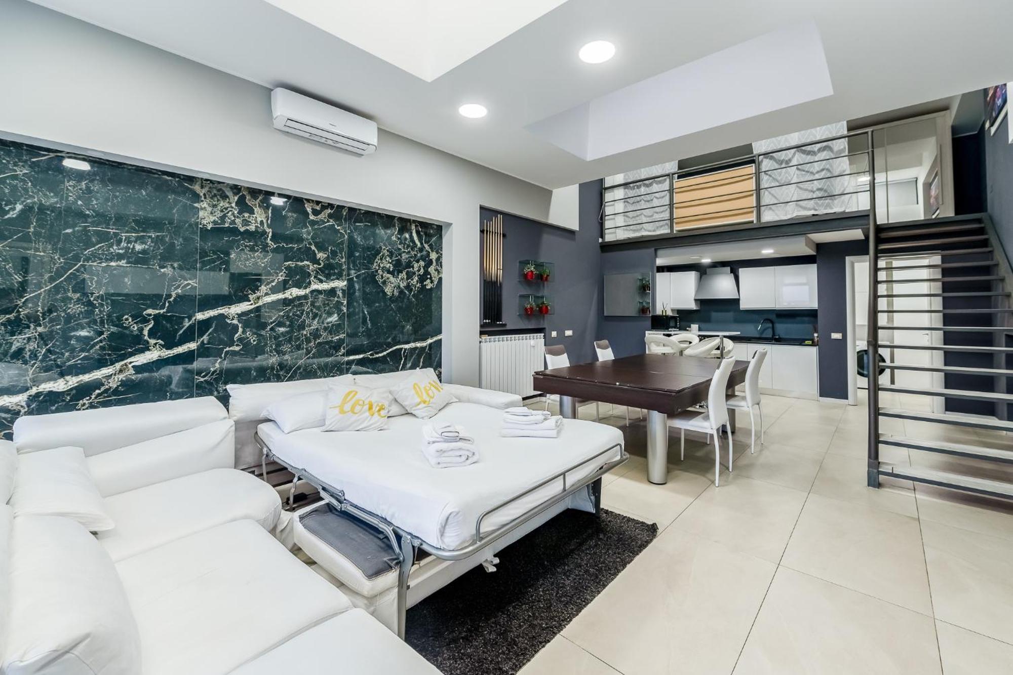 Urban Loft Certosa - Private Garden Apartment