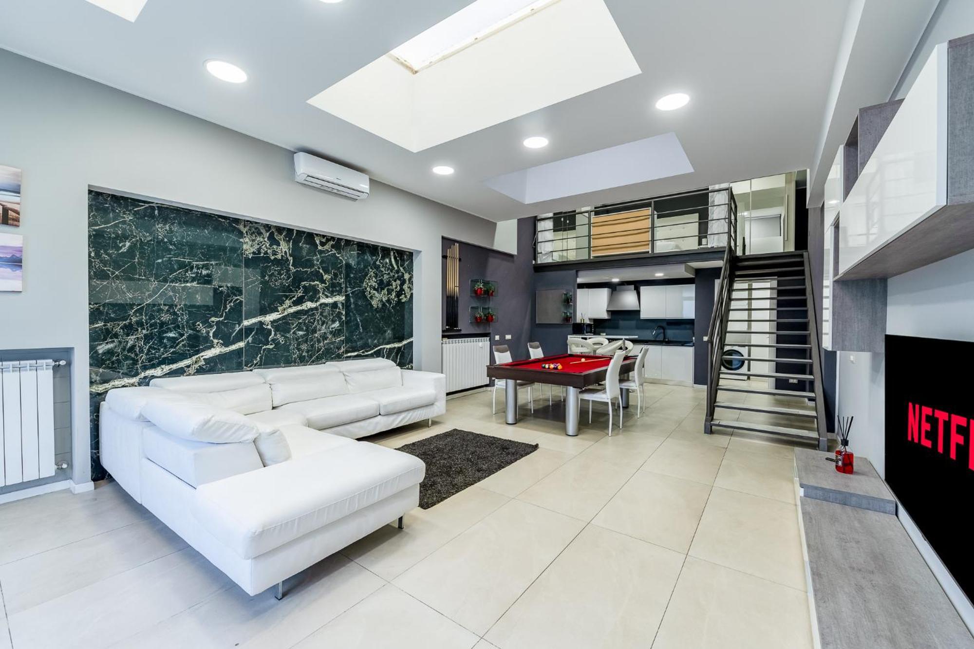 Urban Loft Certosa - Private Garden Apartment