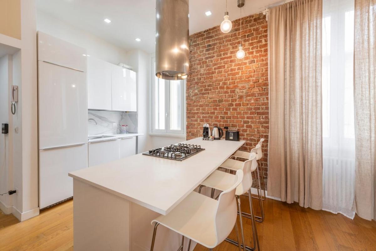 Luxury 3 Bedrooms - B Apartment Milan