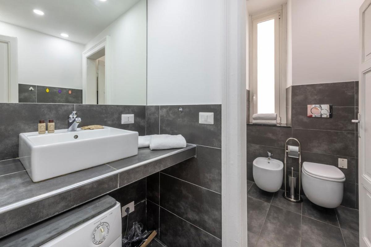 Luxury 3 Bedrooms - B *