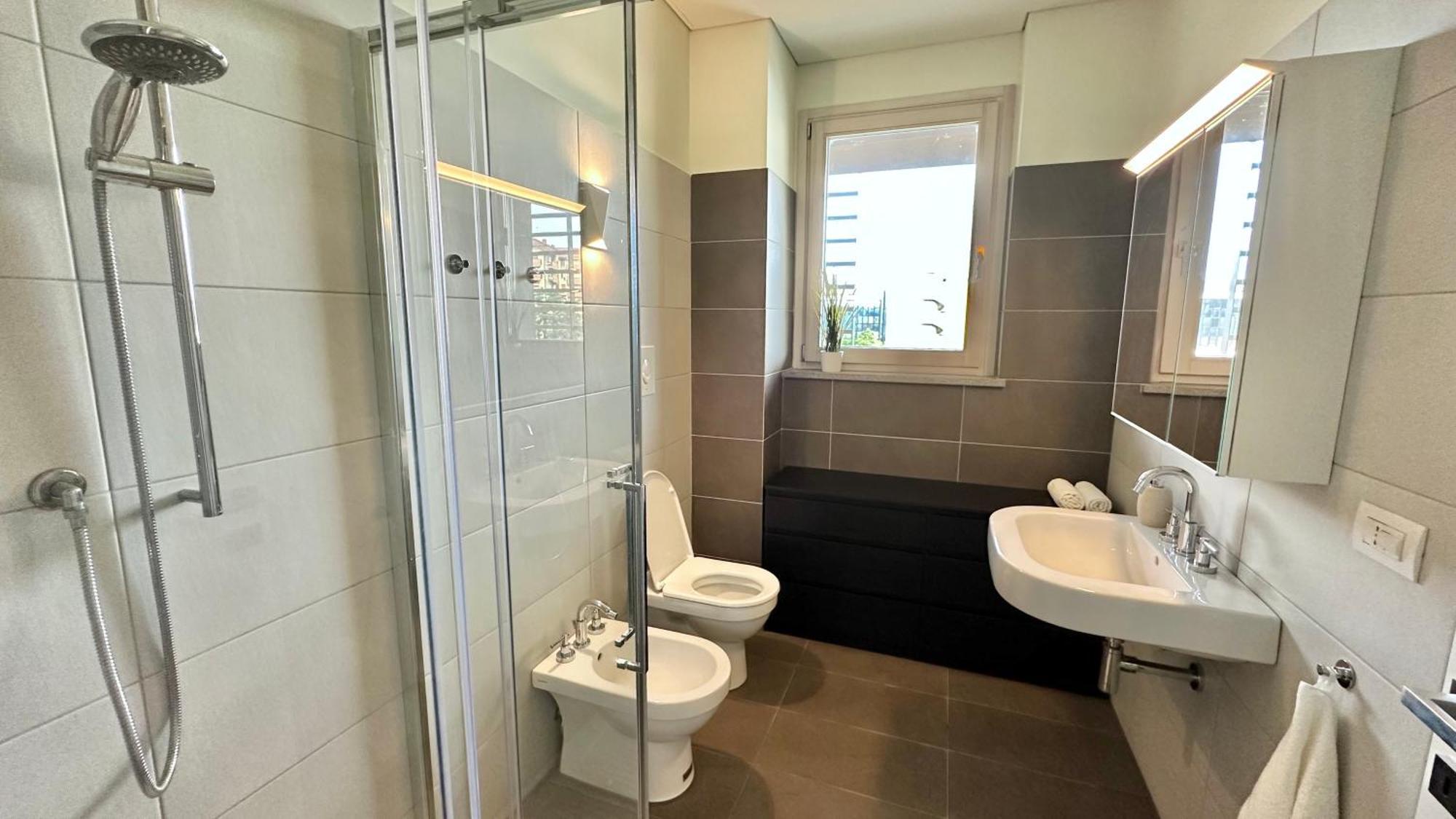 Giax Tower Premium Modern Milanese Flat With Gym Pool View & Box Apartamento