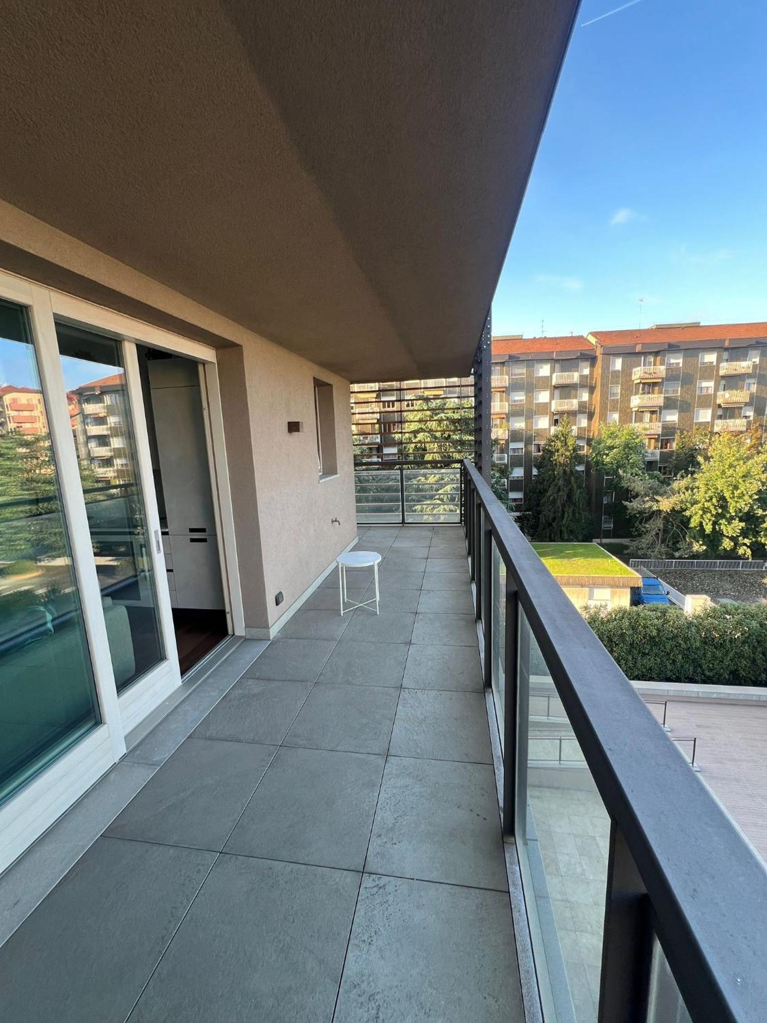 Apartamento Giax Tower Premium Modern Milanese Flat With Gym Pool View & Box