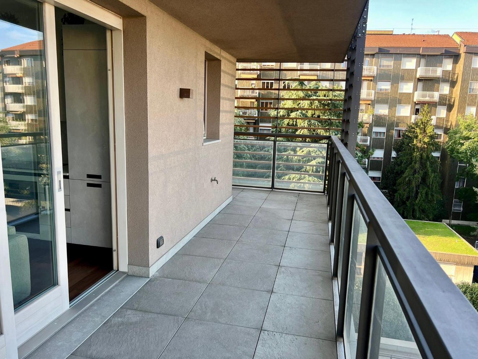Apartamento Giax Tower Premium Modern Milanese Flat With Gym Pool View & Box *