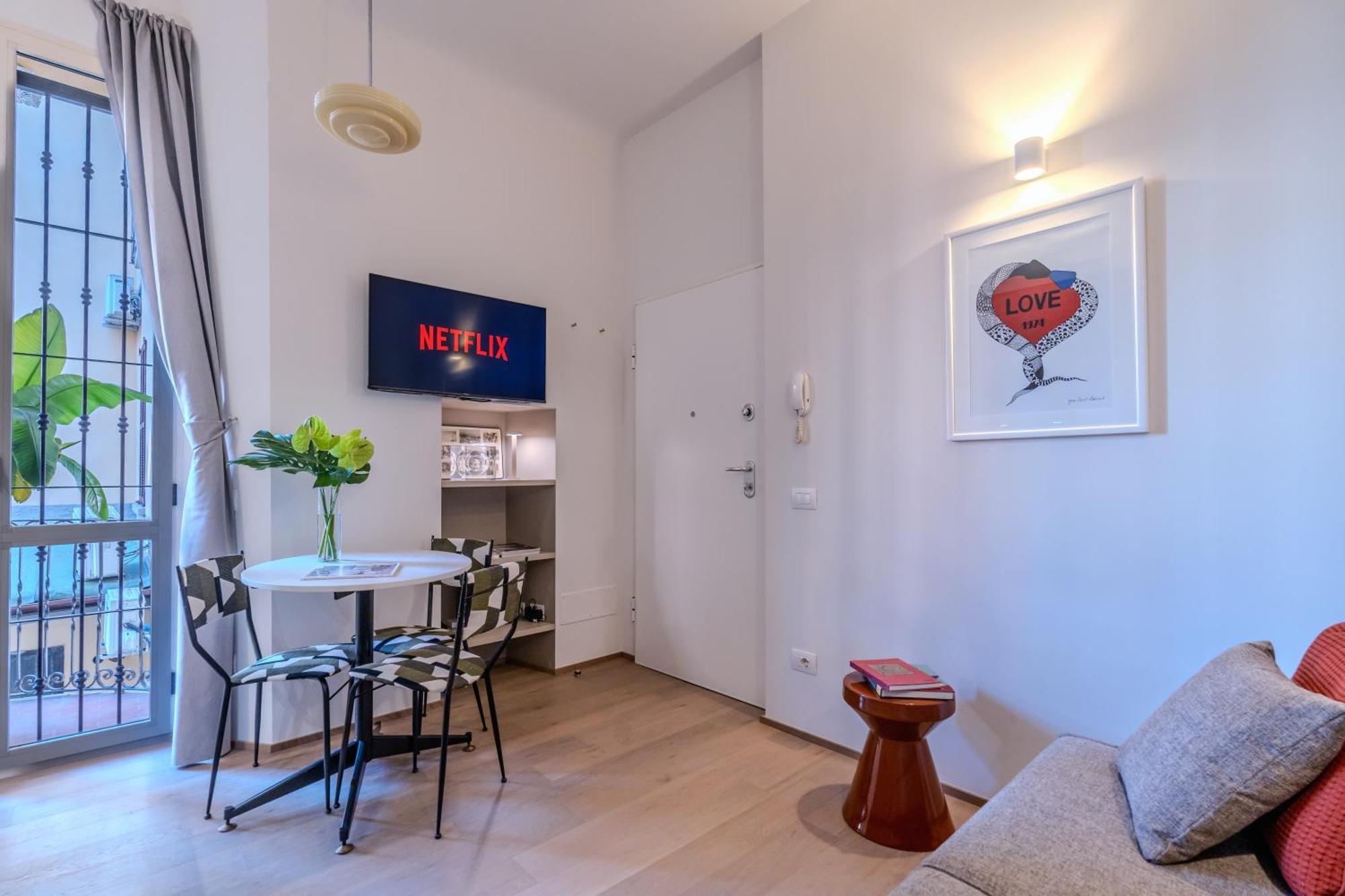 Apartment Casa Corio Balcony Porta Romana Milan