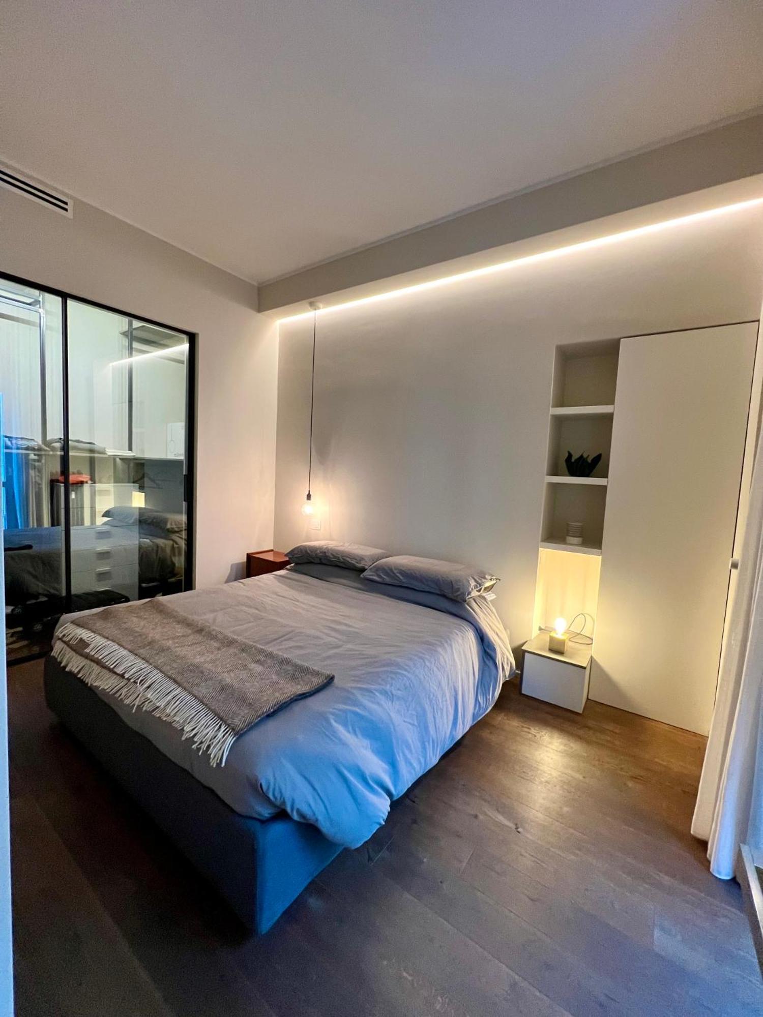 Design District Luxury Apartment *