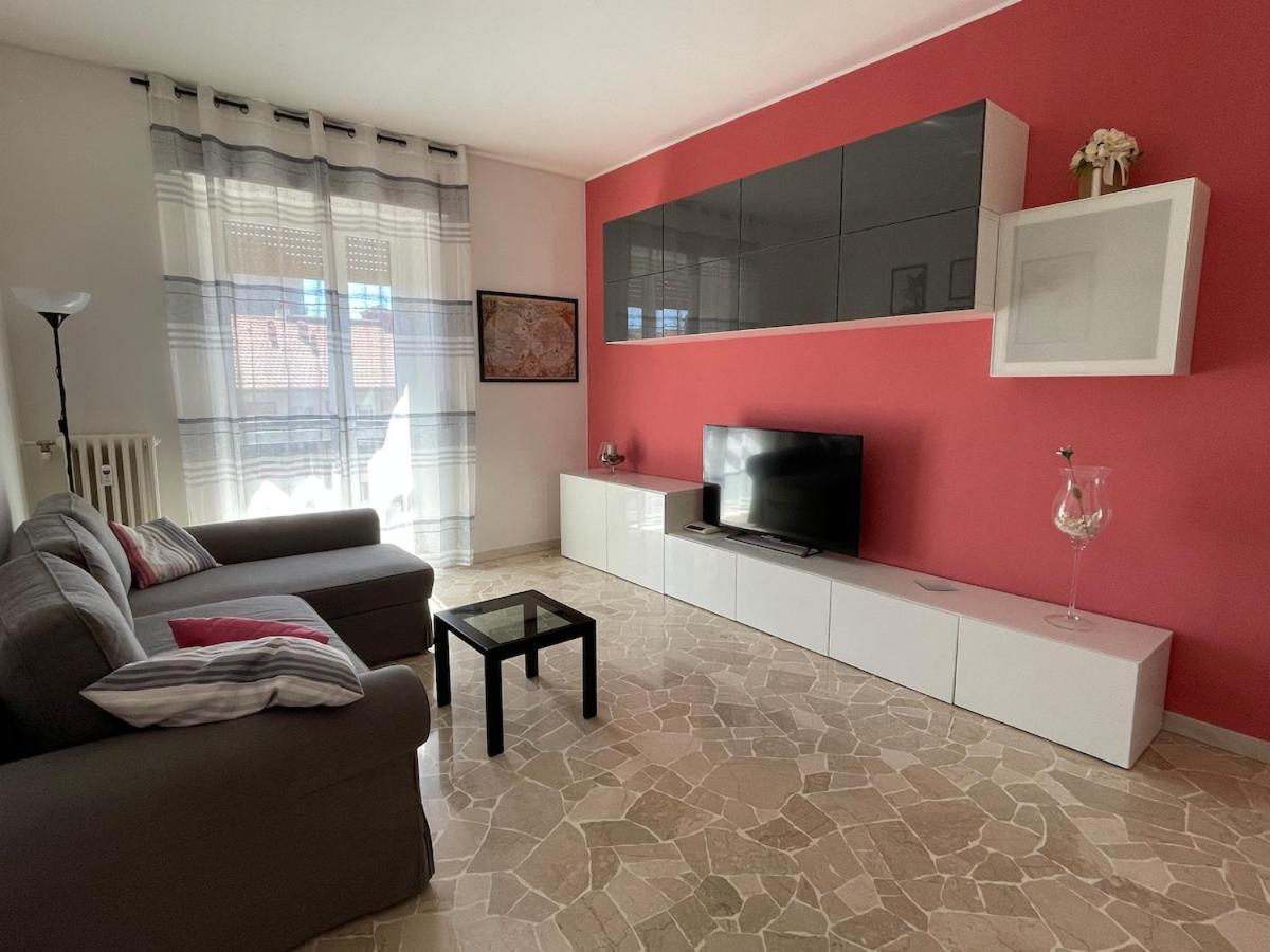 La Petite Maison Milanese - Centro Apartamento Milão
