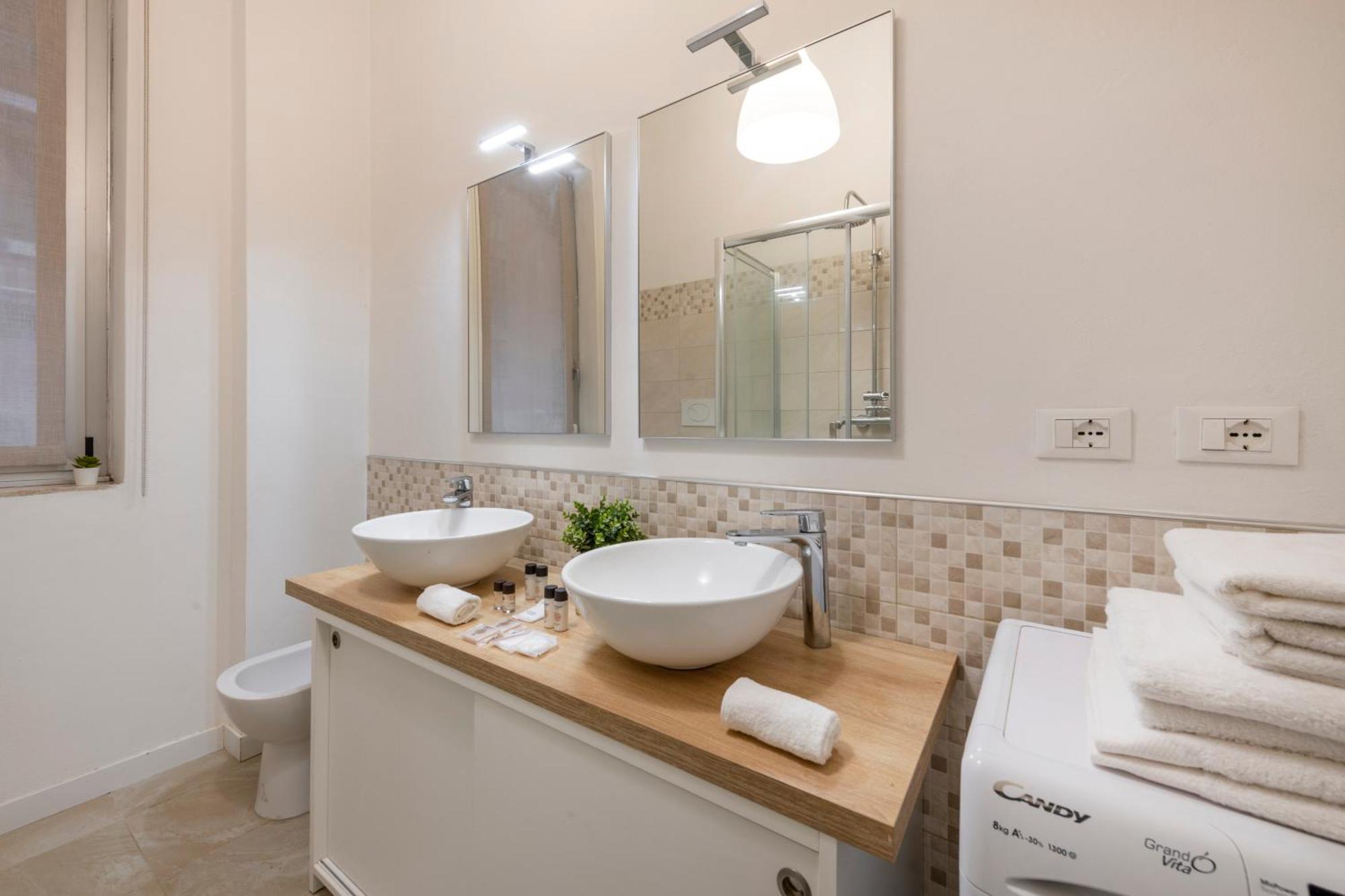 Longhena, 7 - Total White Apartment Milan