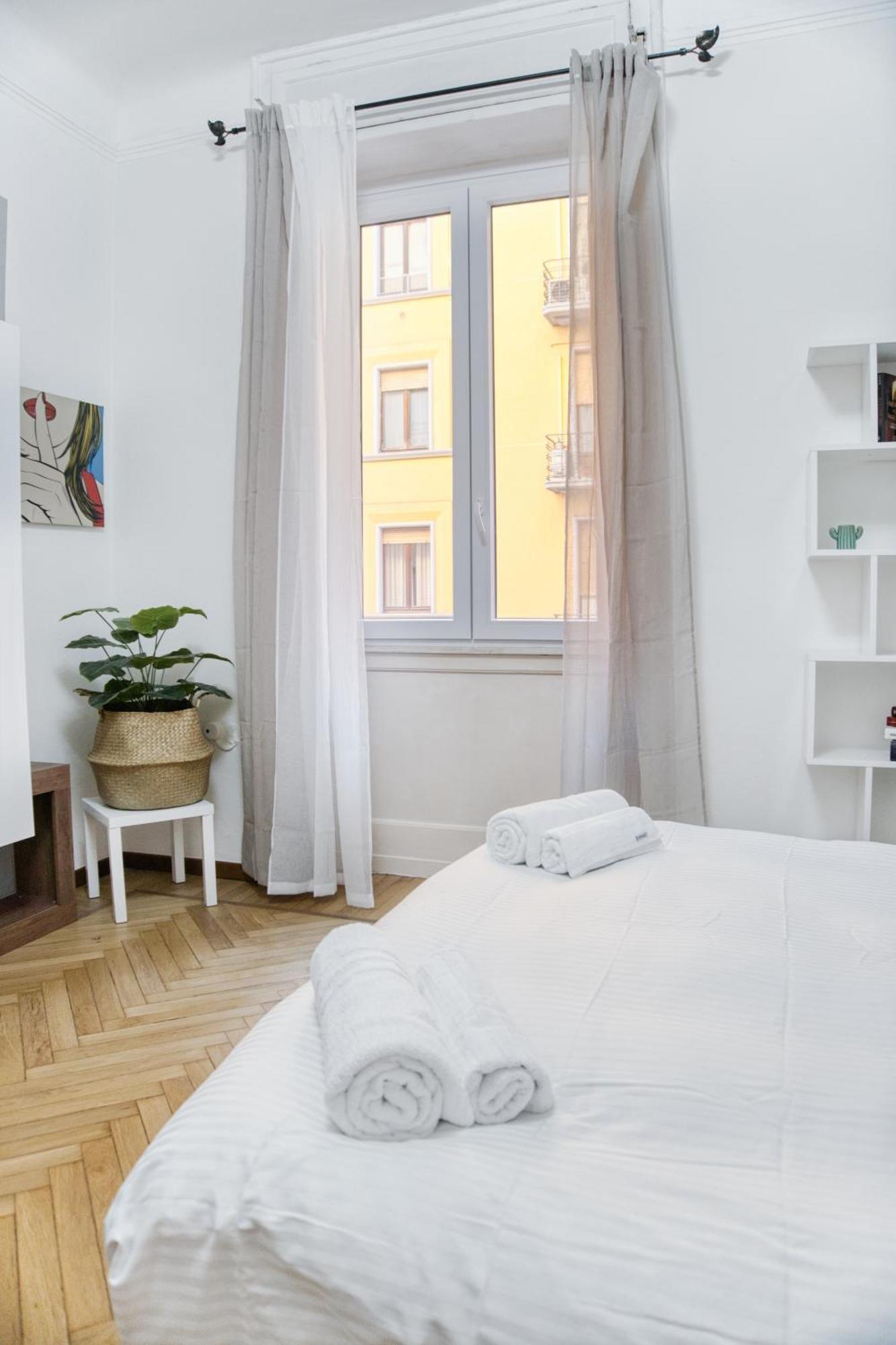 Charming Darsena - Amazing Position Next To Navigli Apartment *