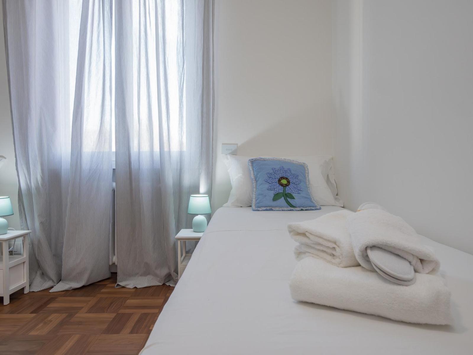 Apartment Modern 3 Bedroom With Balcony Steps From San Siro By Rentopolis *