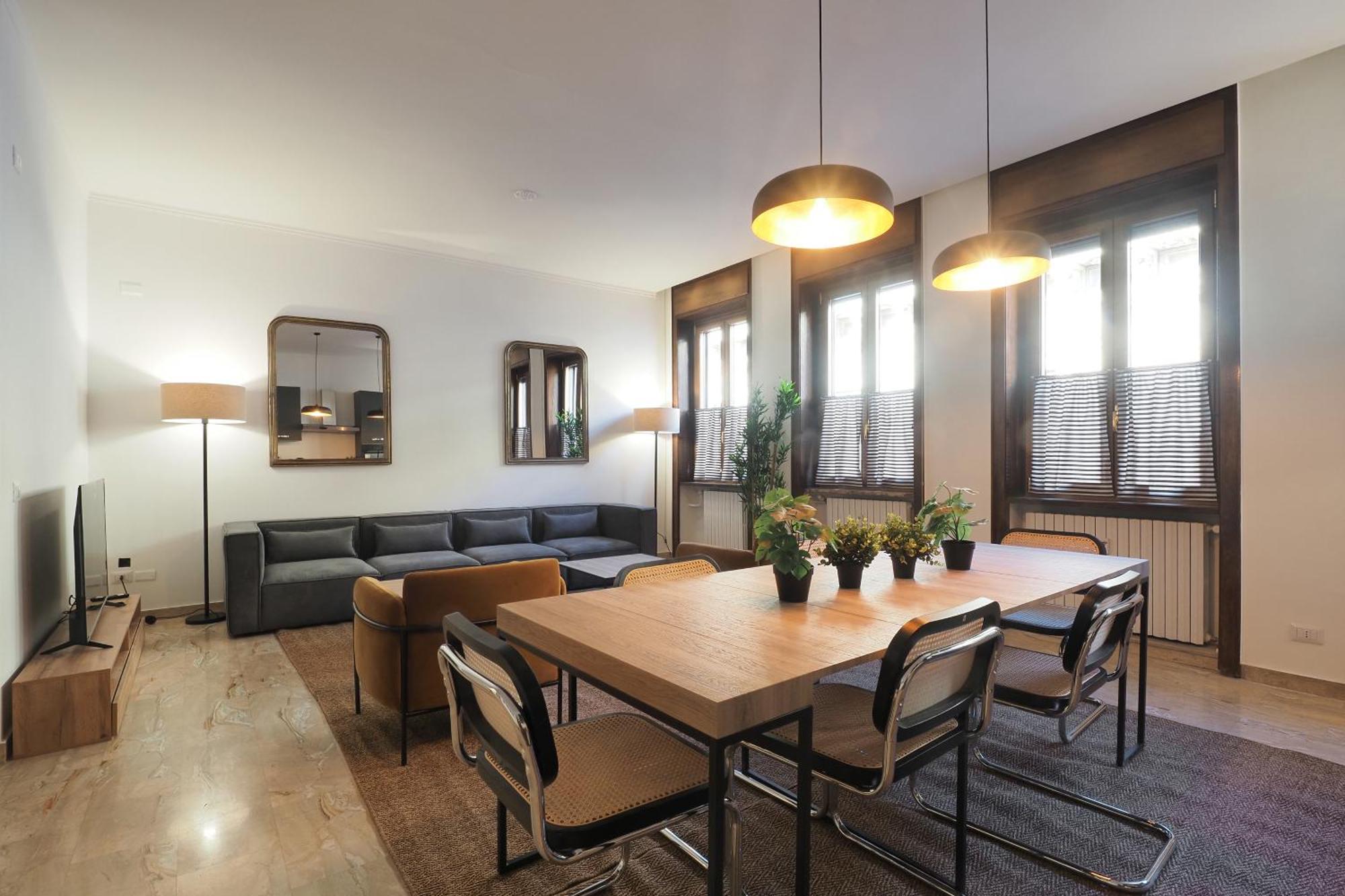 Homnest I Duomo Penthouse Apartment