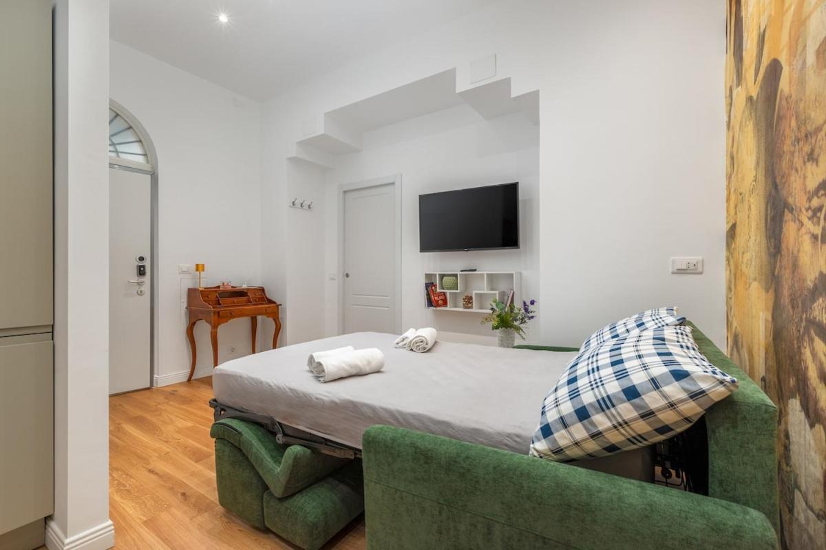 Navigli Darsena Celebrity House Apartment Milan