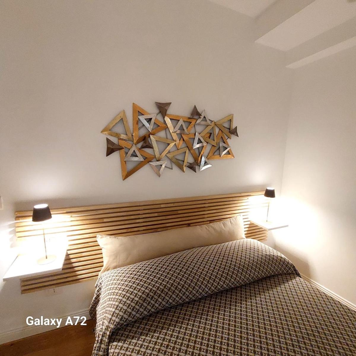 Apartment Navigli Darsena Celebrity House Milan