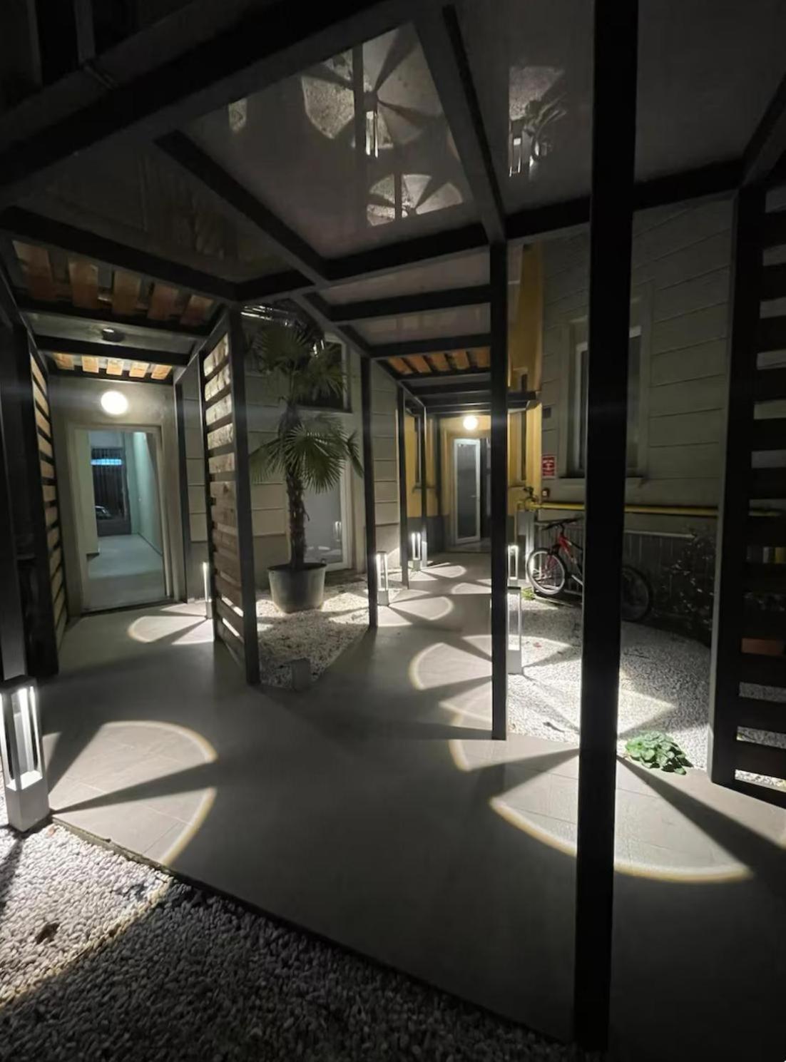 - Modern Flat * Milão