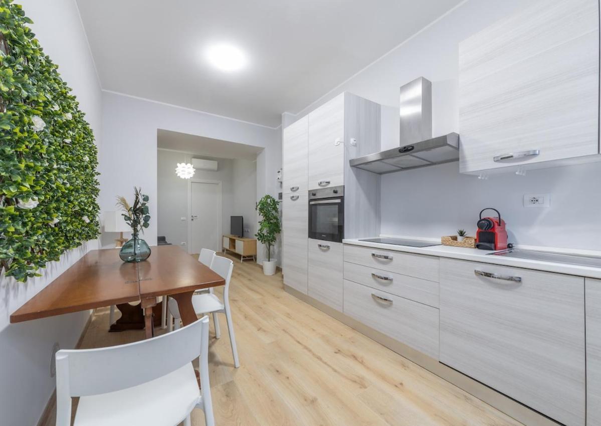 Lounge Life Apartment