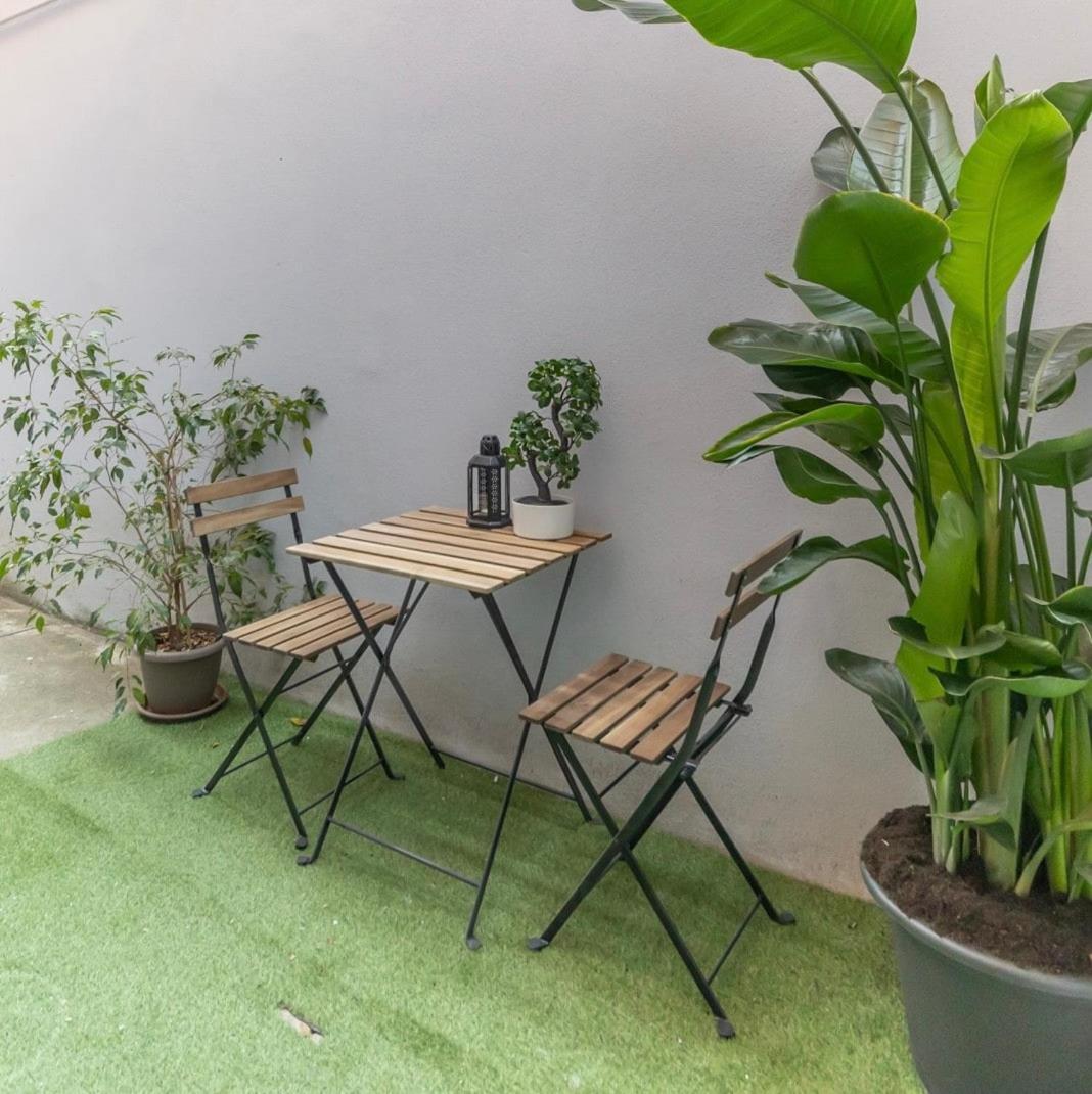 Lounge Life Apartment