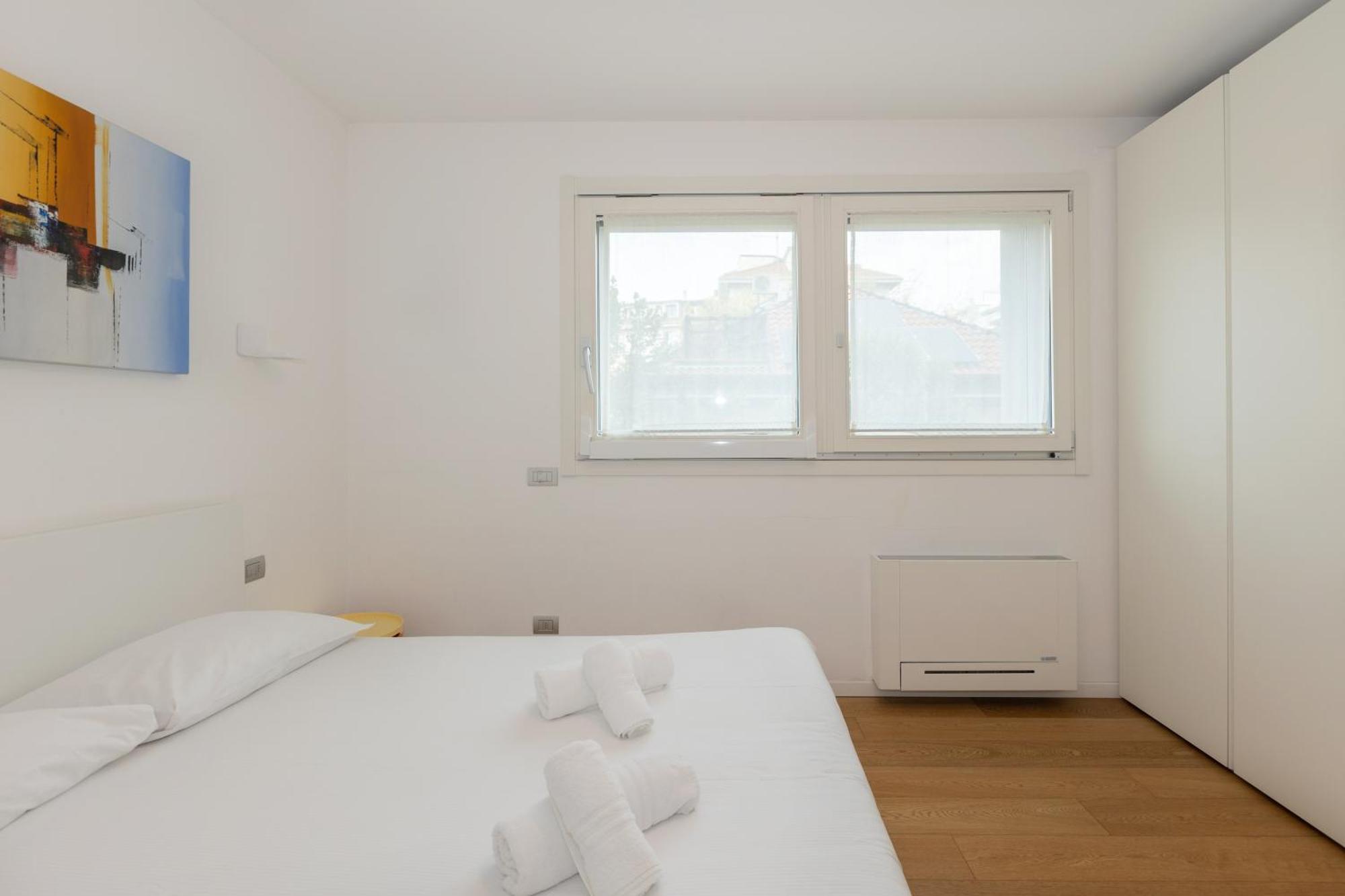 Appartamento Elegante Trilocale Sui Navigli - Mirable Pm