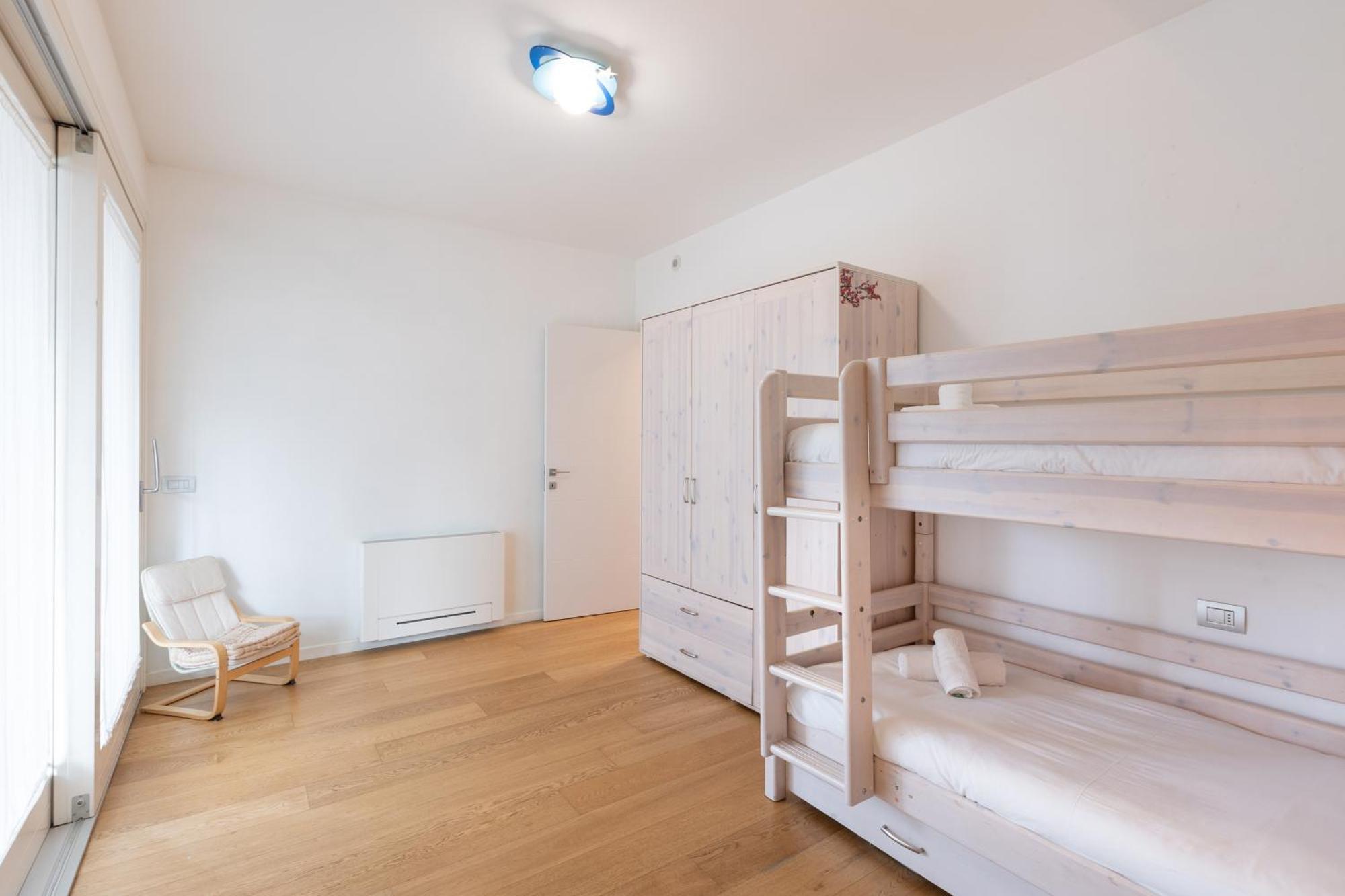 Appartamento Elegante Trilocale Sui Navigli - Mirable Pm