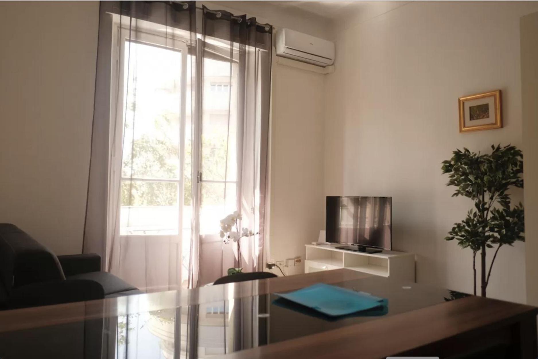 Bwr - Two-room Near Navigli Area, Foppa * Milan