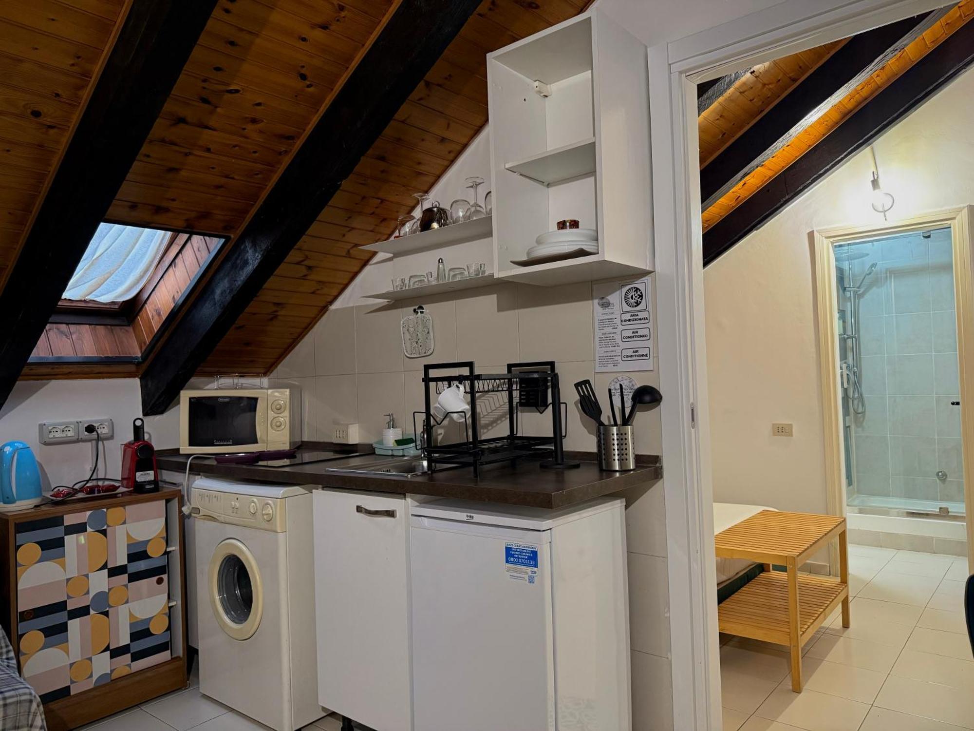 Apartment Hosting Dreams Attics - Duomo