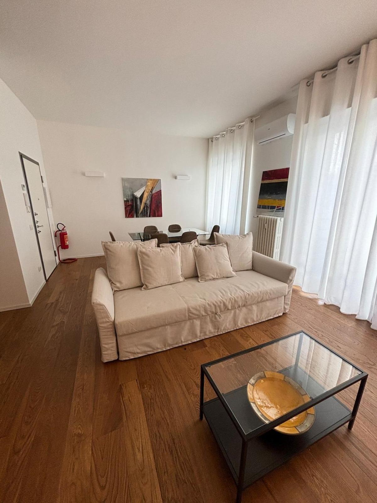 Apartment Settala Milan