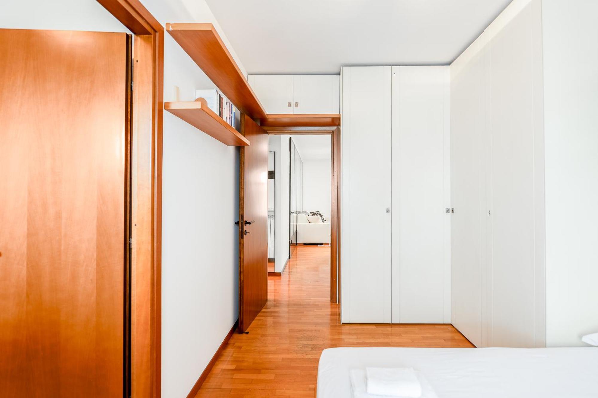Quiet With Terrace - 20 Min From Duomo Apartment *
