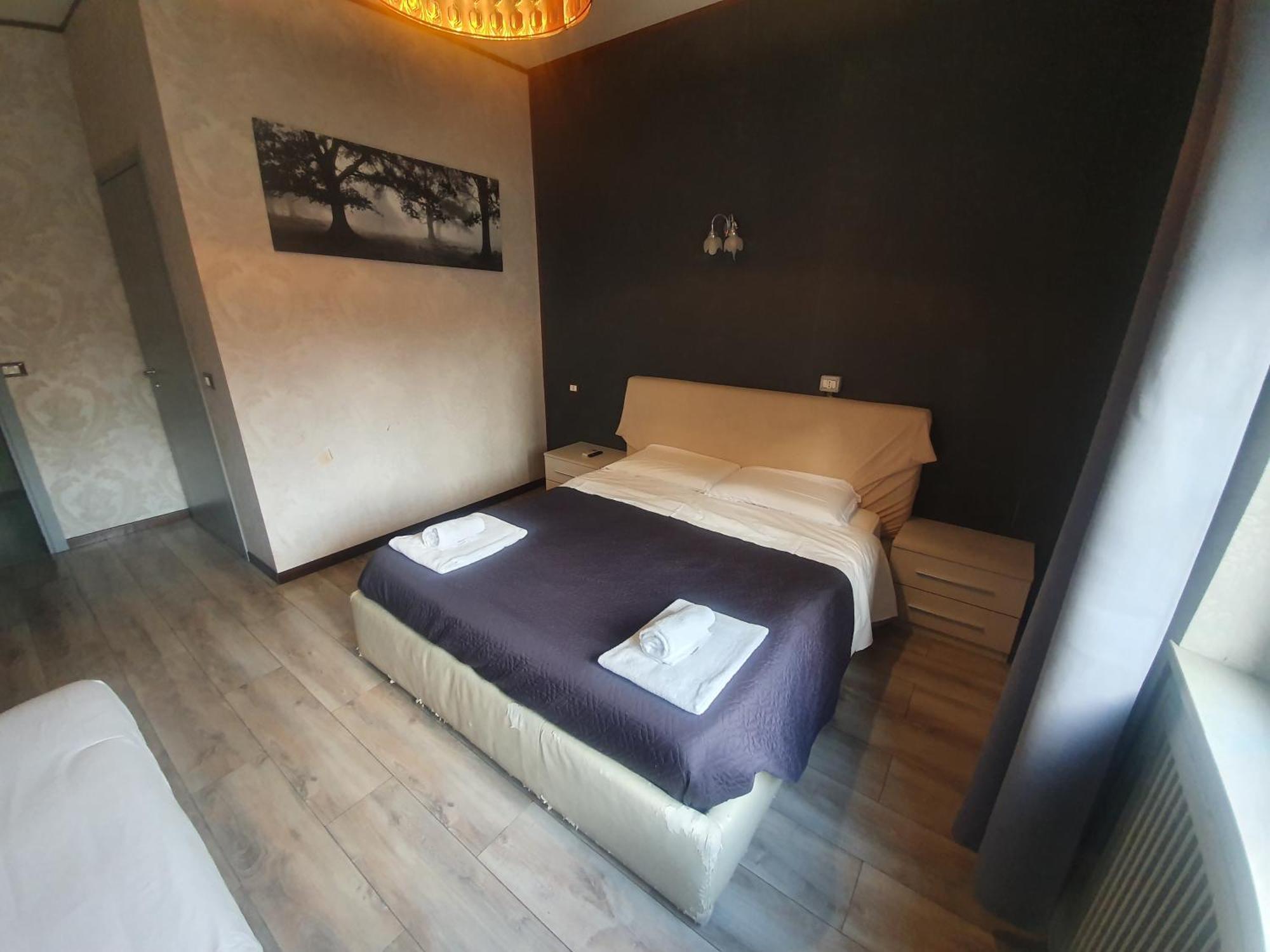 Sira House Guest house Milan