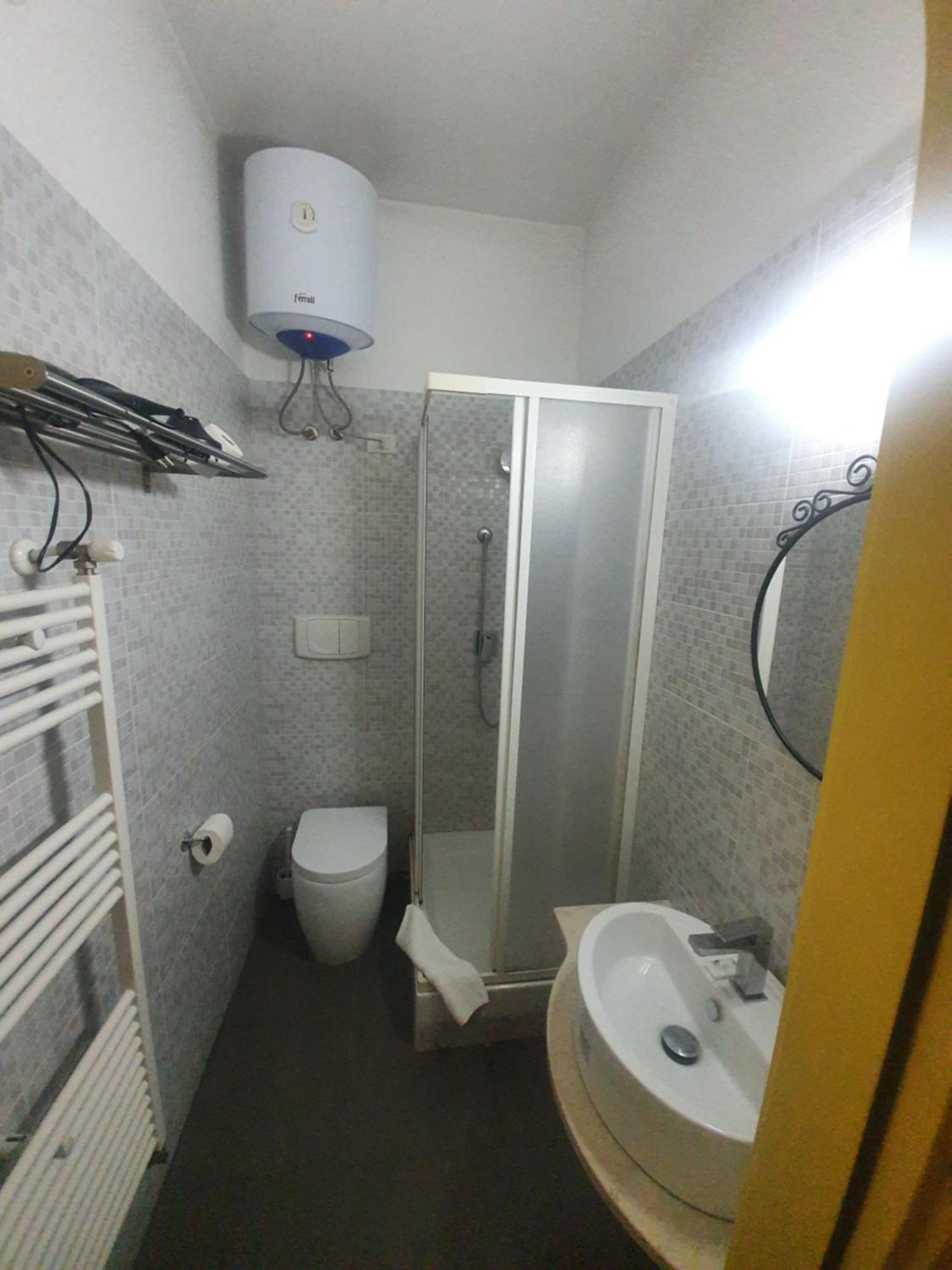 Sira House Affittacamere Milano