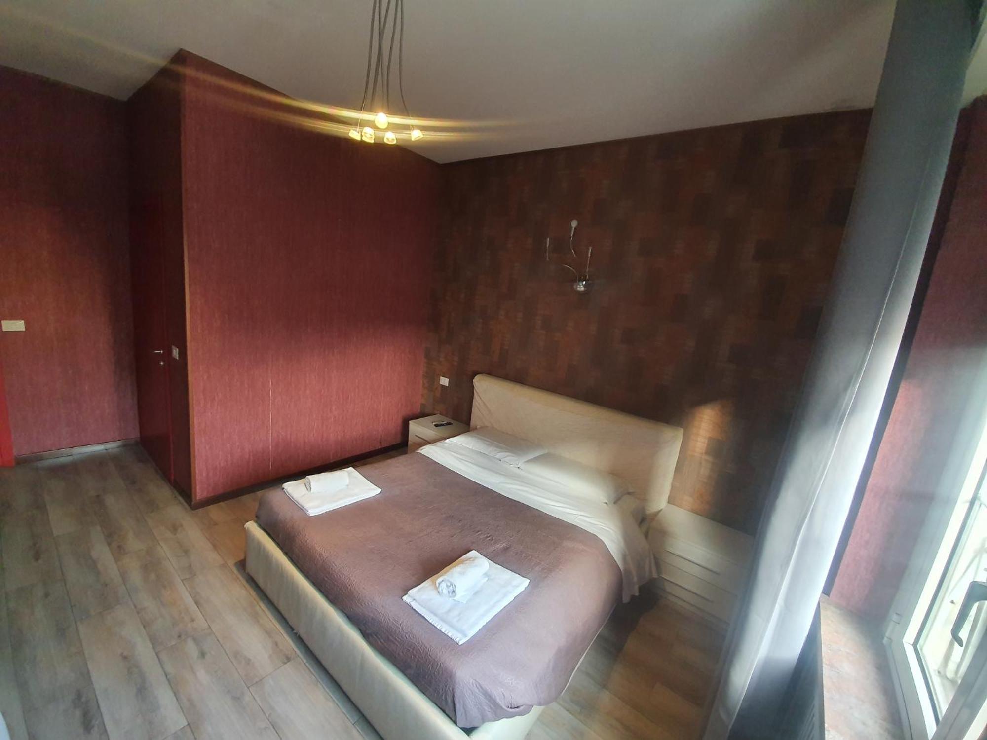 Sira House Guest house Milan