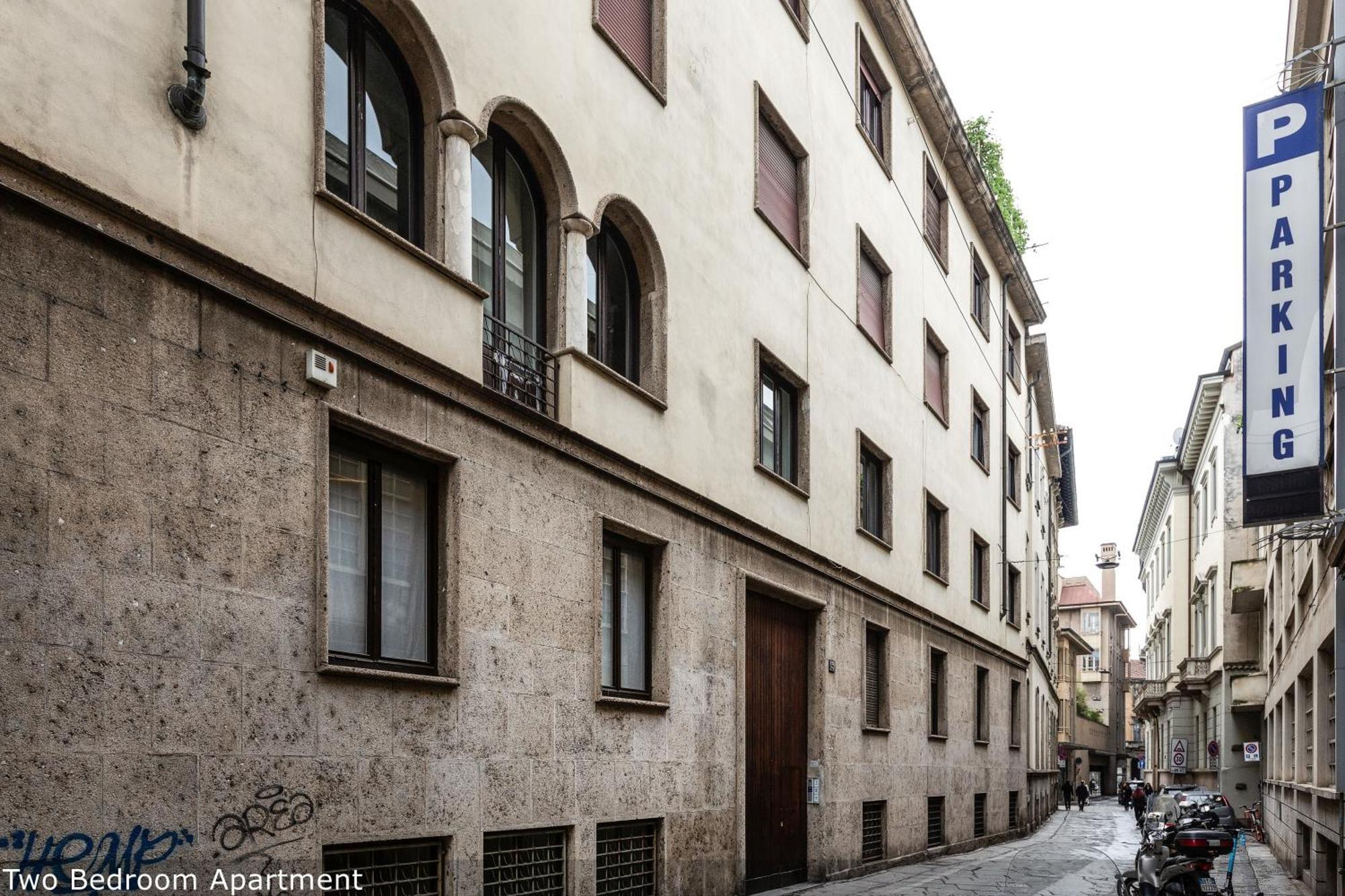 Apartment Brera In Nerino Milan