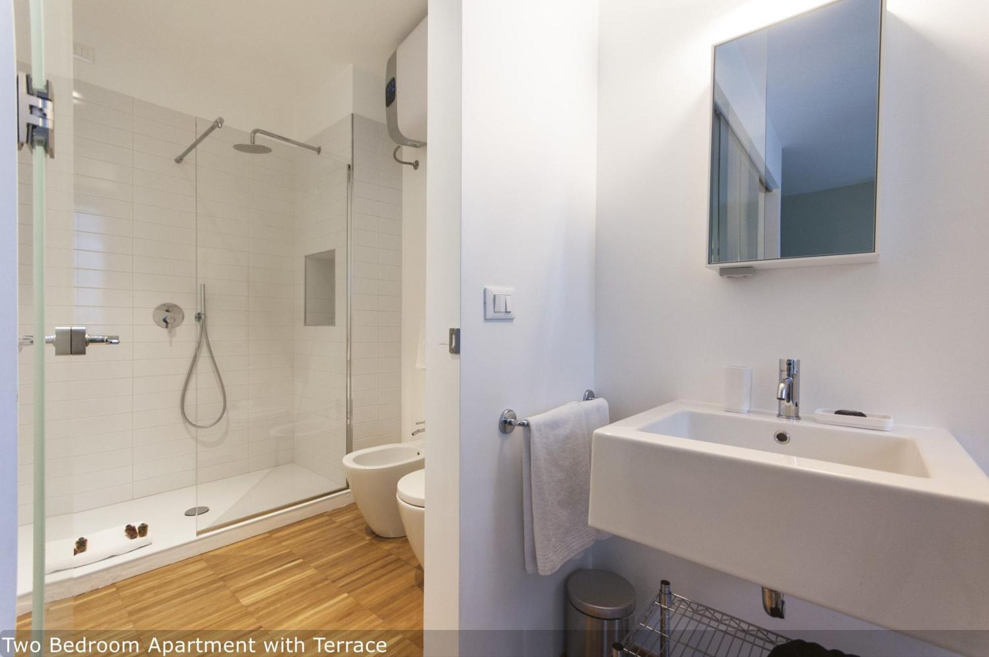 Apartment Brera In Nerino Milan