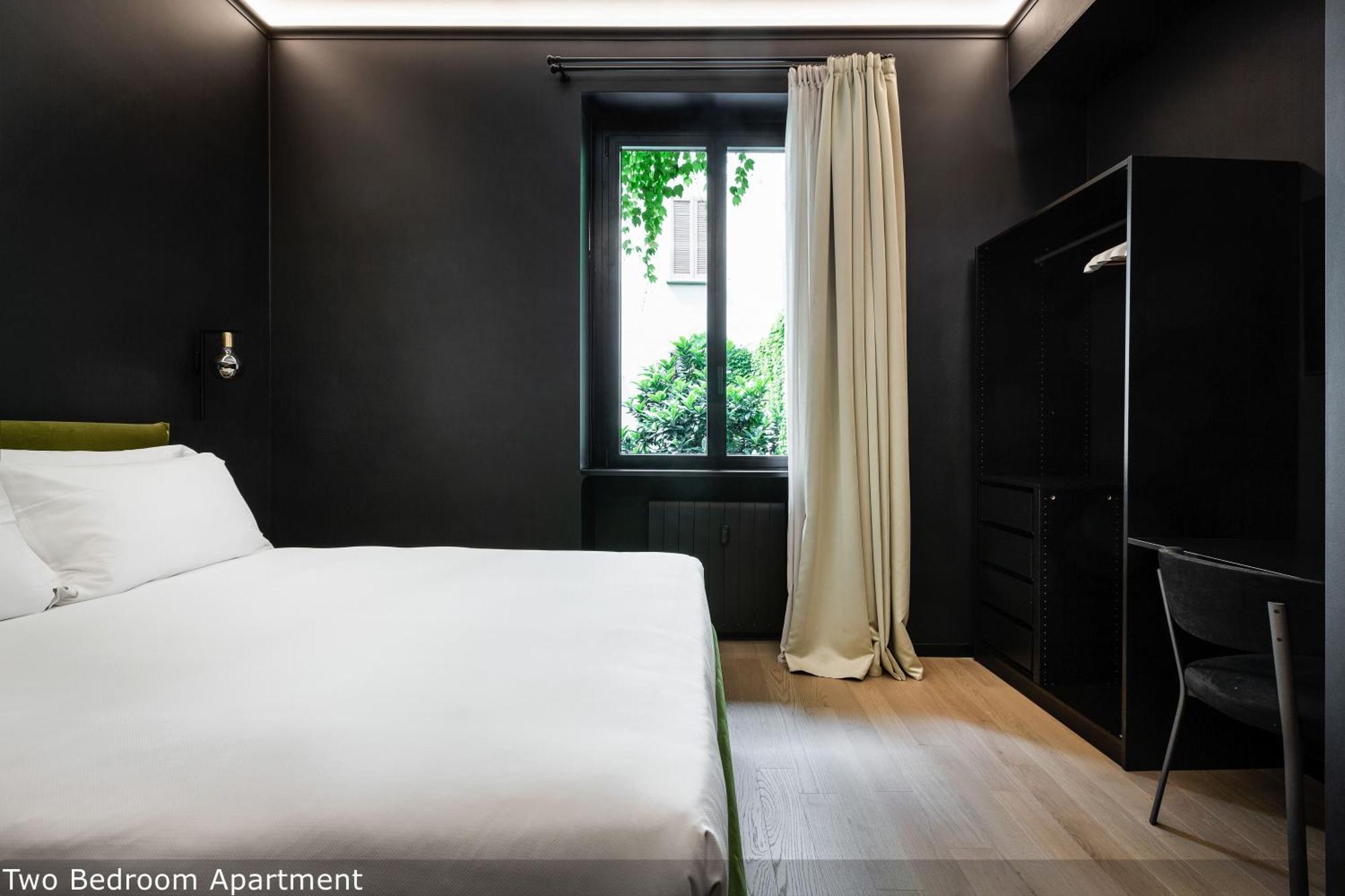 Apartment Brera In Nerino Milan