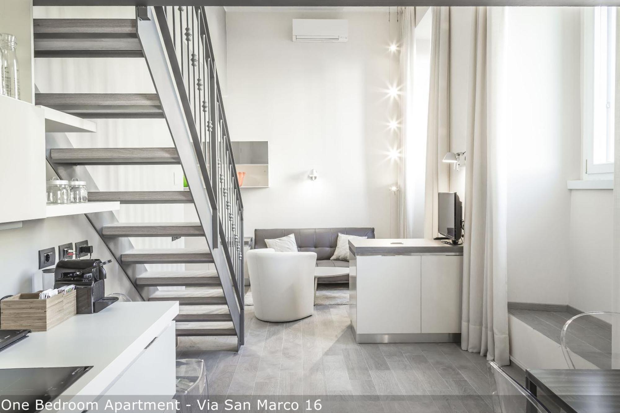 Apartment Brera In San Marco *