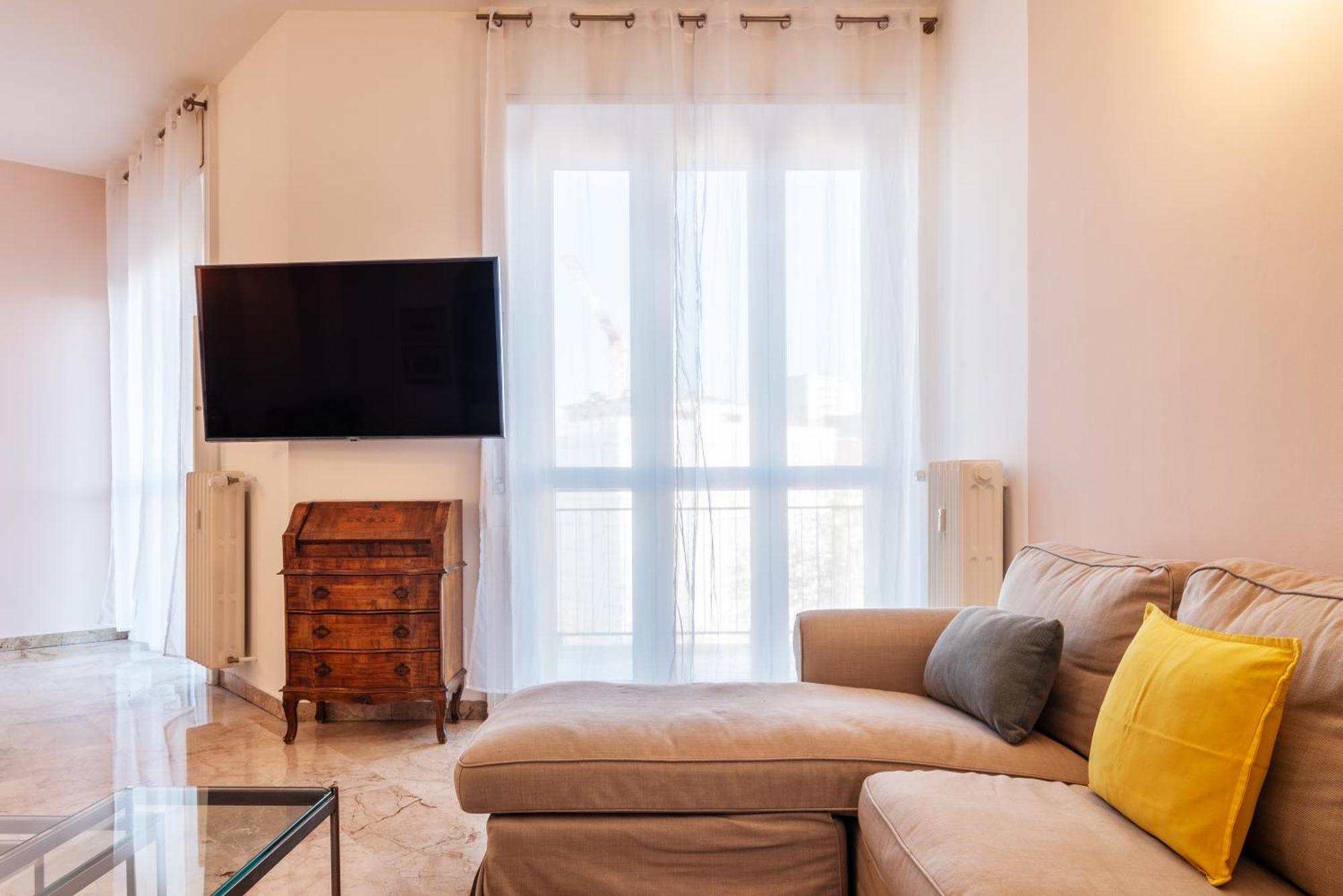 Agata Flexyrent Apartment Milan