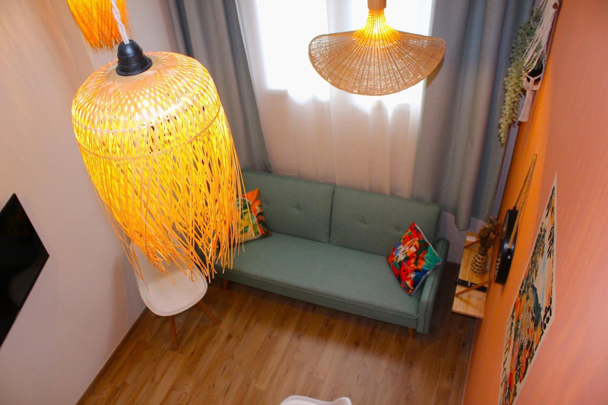 Apartment Mediterraneo Loft - Fabrique - Santa Giulia Hockey Arena - 20 Minutes From Duomo *