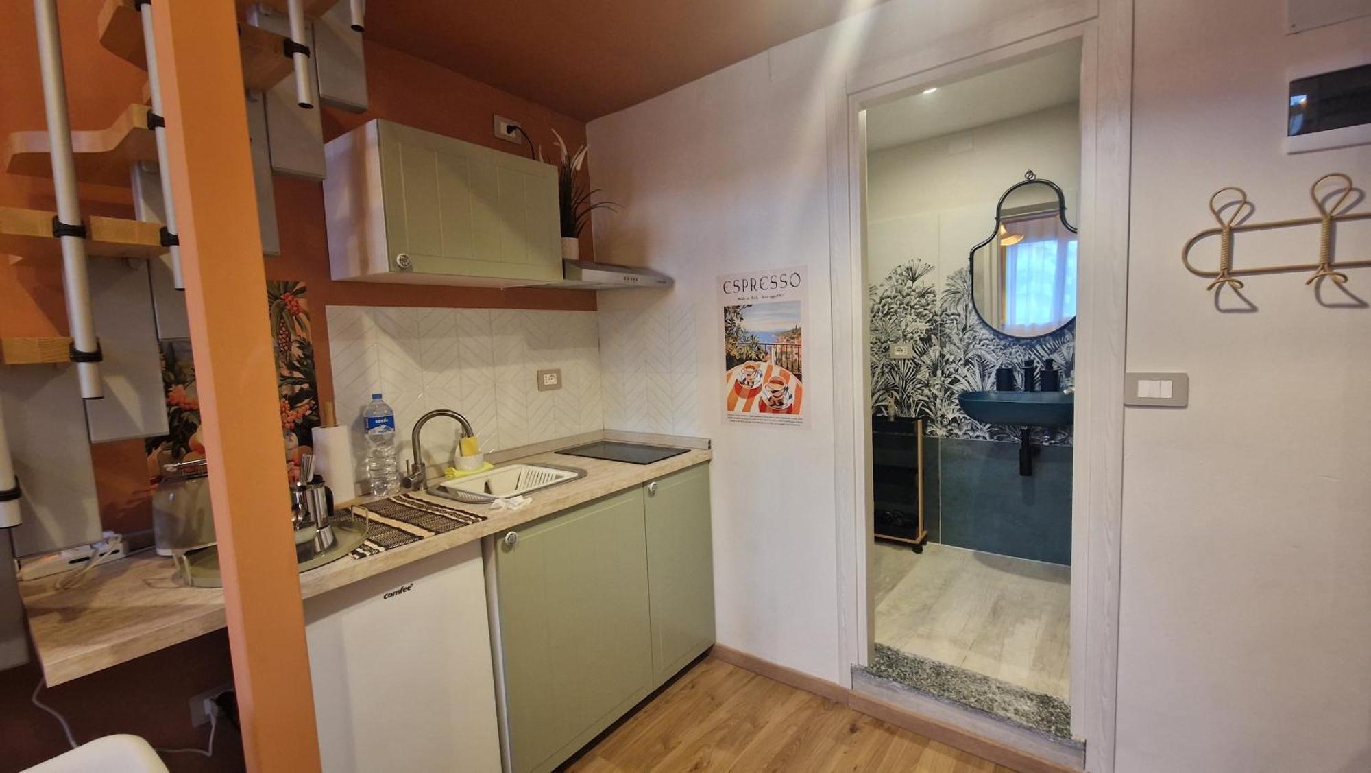 Apartment Mediterraneo Loft - Fabrique - Santa Giulia Hockey Arena - 20 Minutes From Duomo *