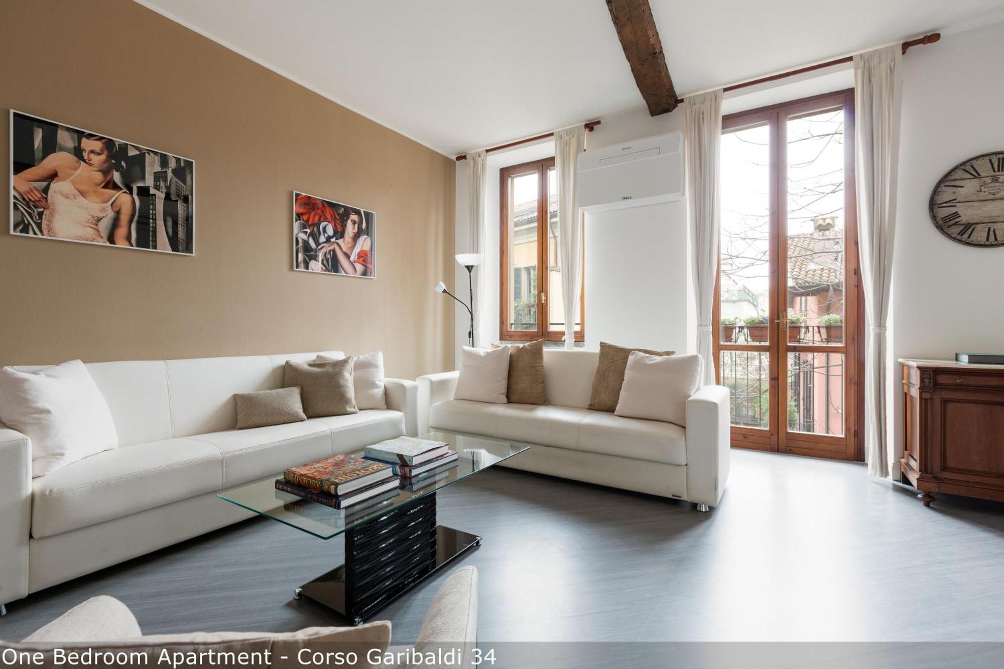 Apartment Brera In Garibaldi Milan