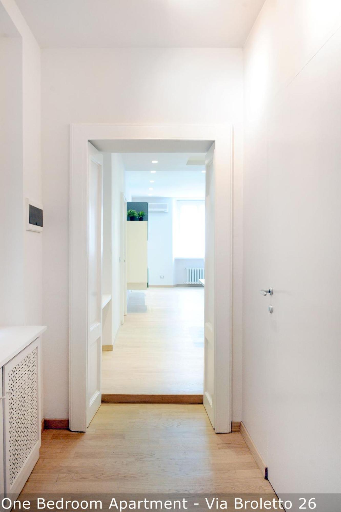 Brera Scala Apartment Milan