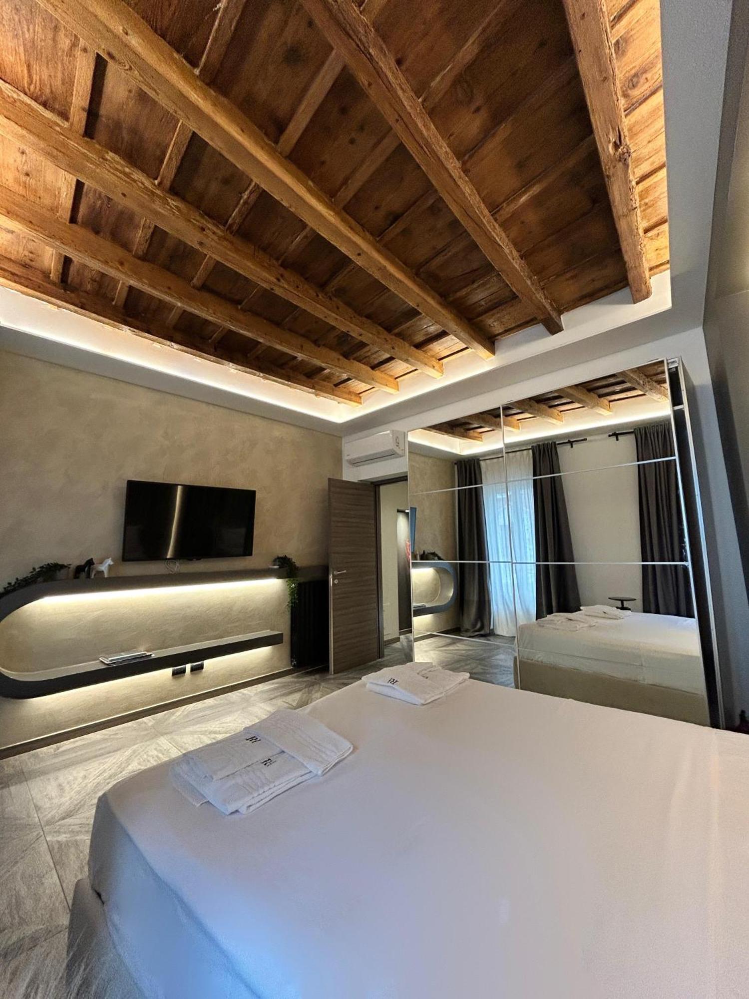 Apartment Davinci Near Duomo