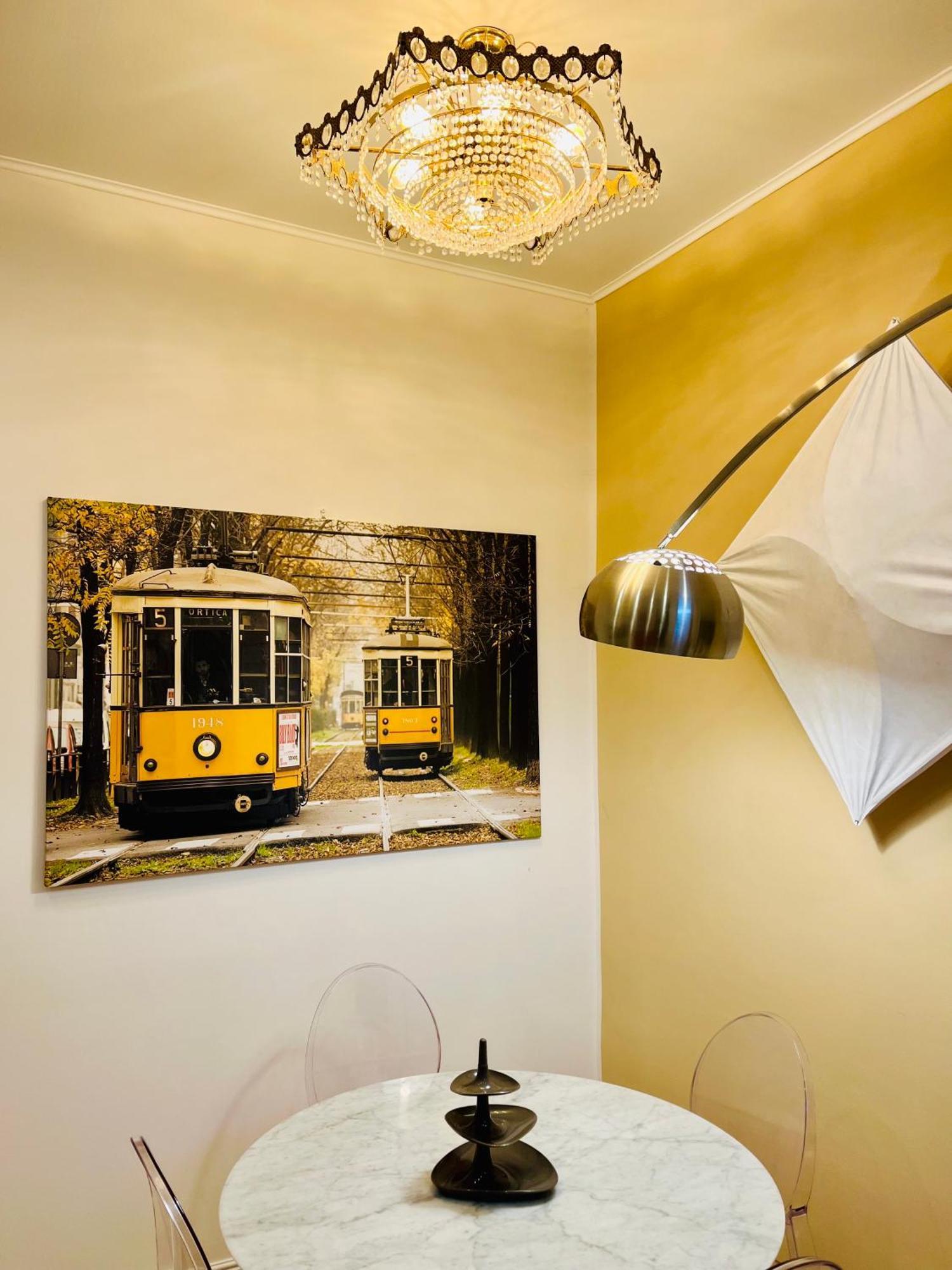 Centralissimo E Raffinato Bilocale - Scarlatti Lux - Stazione & Shopping District