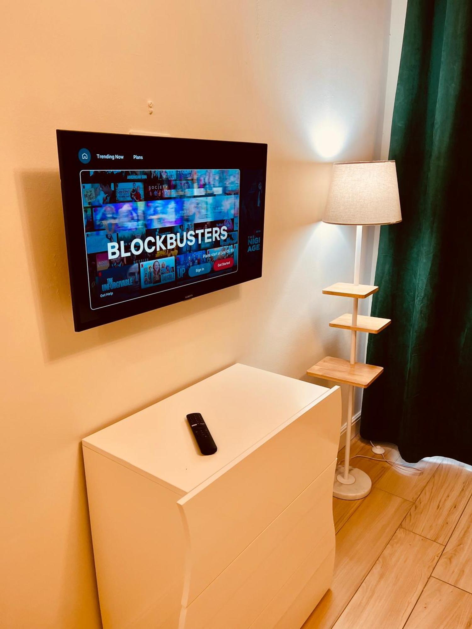Apartment Centralissimo E Raffinato Bilocale - Scarlatti Lux - Stazione & Shopping District