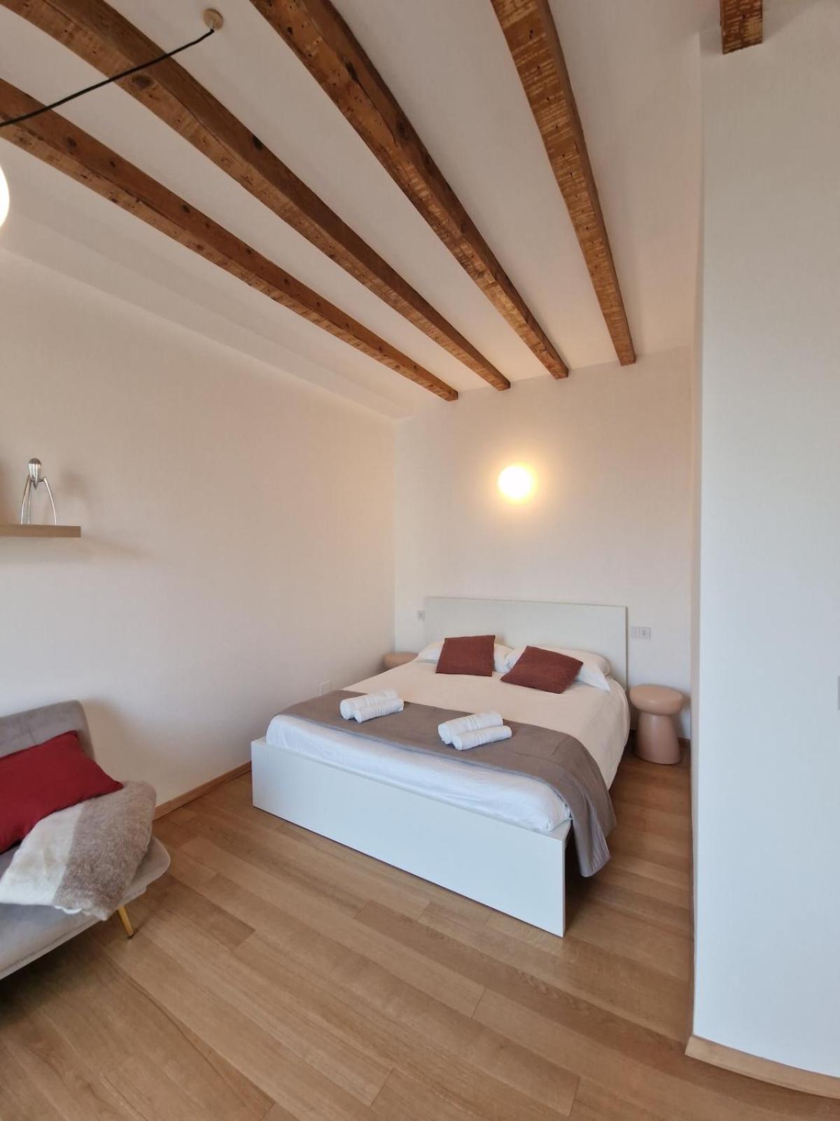Apartamento Camparino Apartment, 10 Min From The Duomo, *