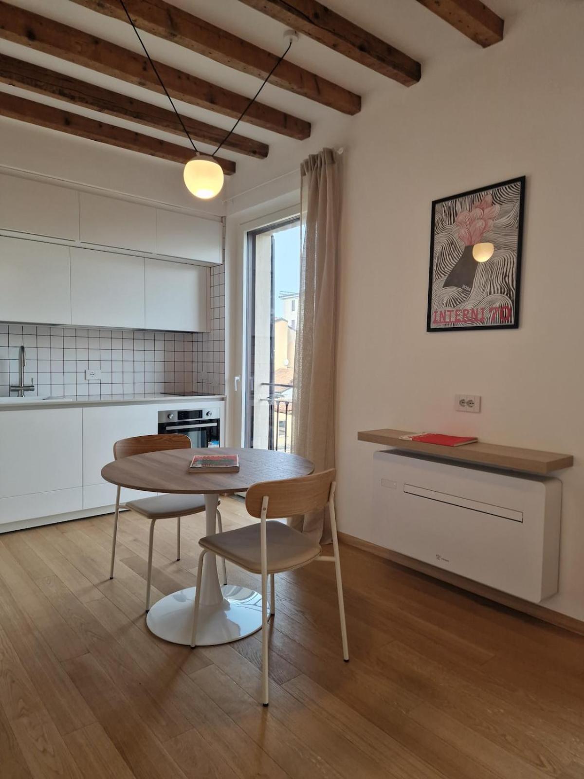 Camparino Apartment, 10 Min From The Duomo, Apartamento