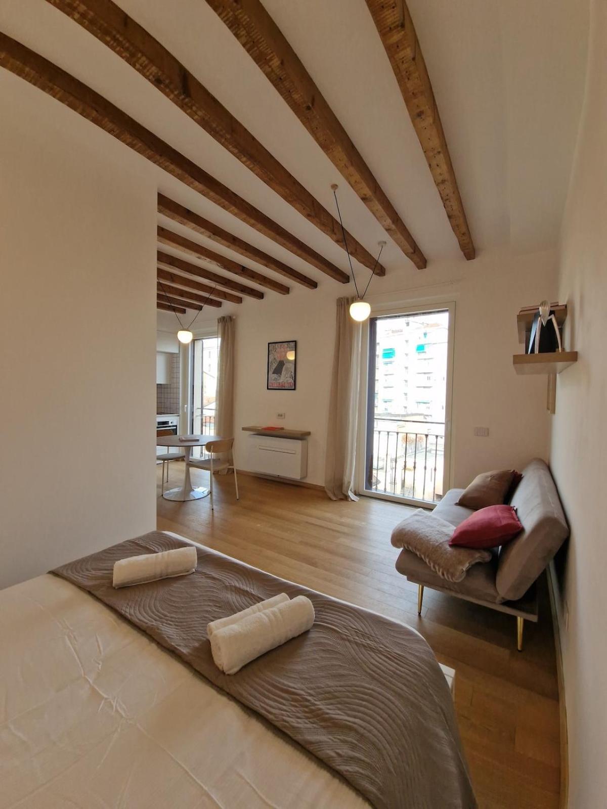 Camparino Apartment, 10 Min From The Duomo, Apartamento *