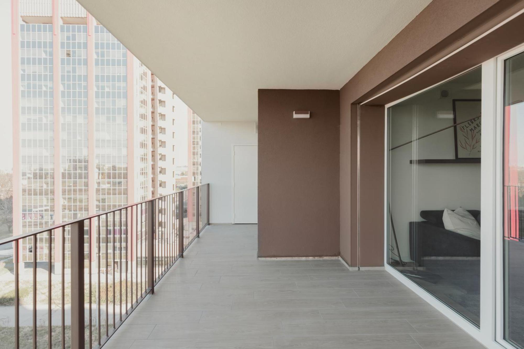 Apartment Gohost - Modern And Bright Apartments With Terrace And Balcony