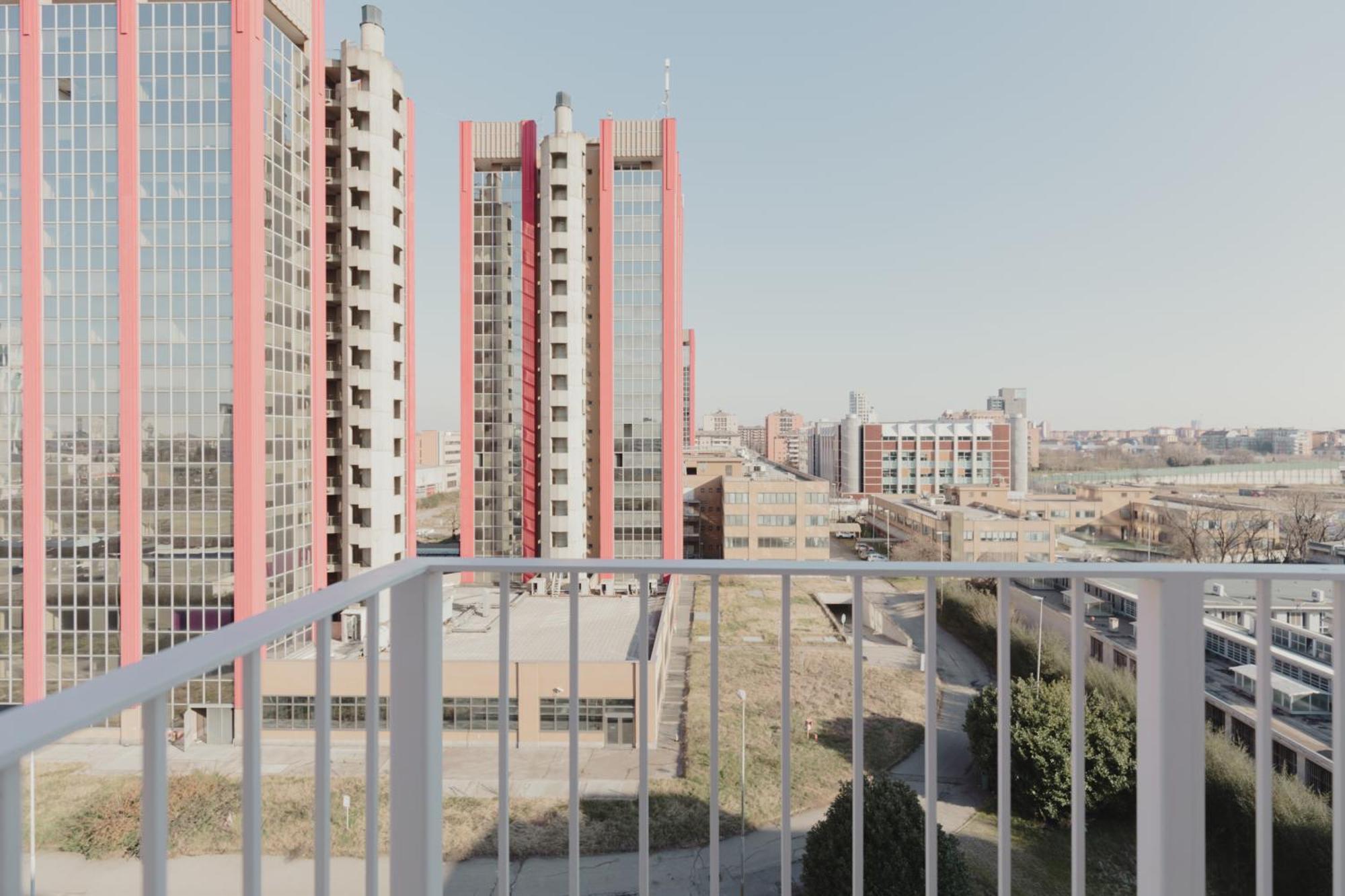 Gohost - Modern And Bright Apartments With Terrace And Balcony Apartment *